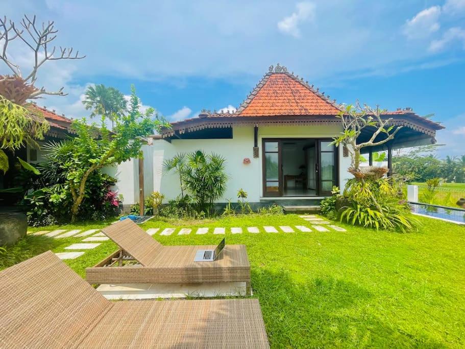 Spacious Villa with Pool & Amazing Rice Field View