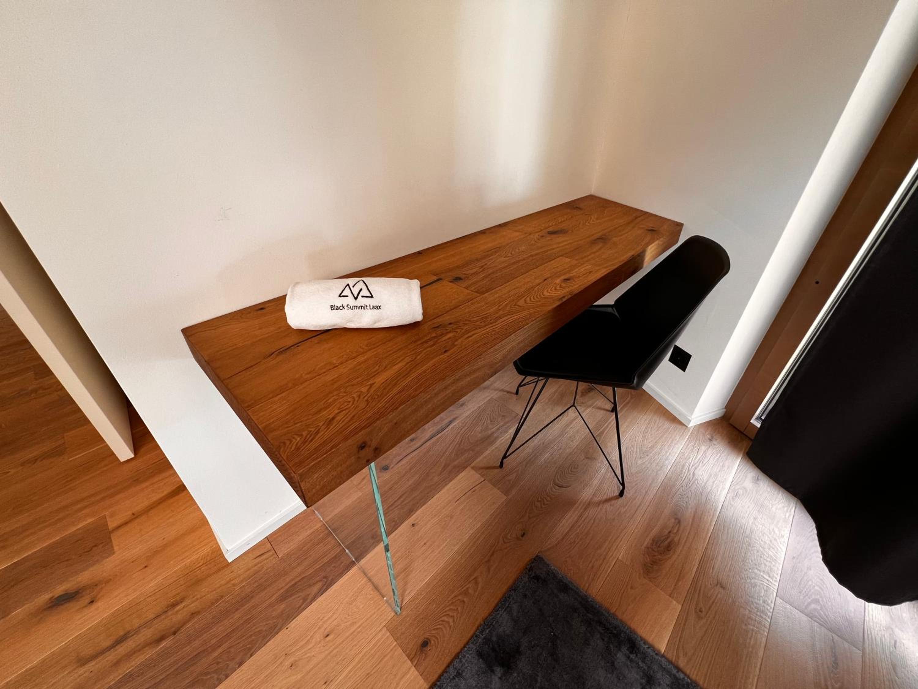 Black Summit Boutique Resort Laax