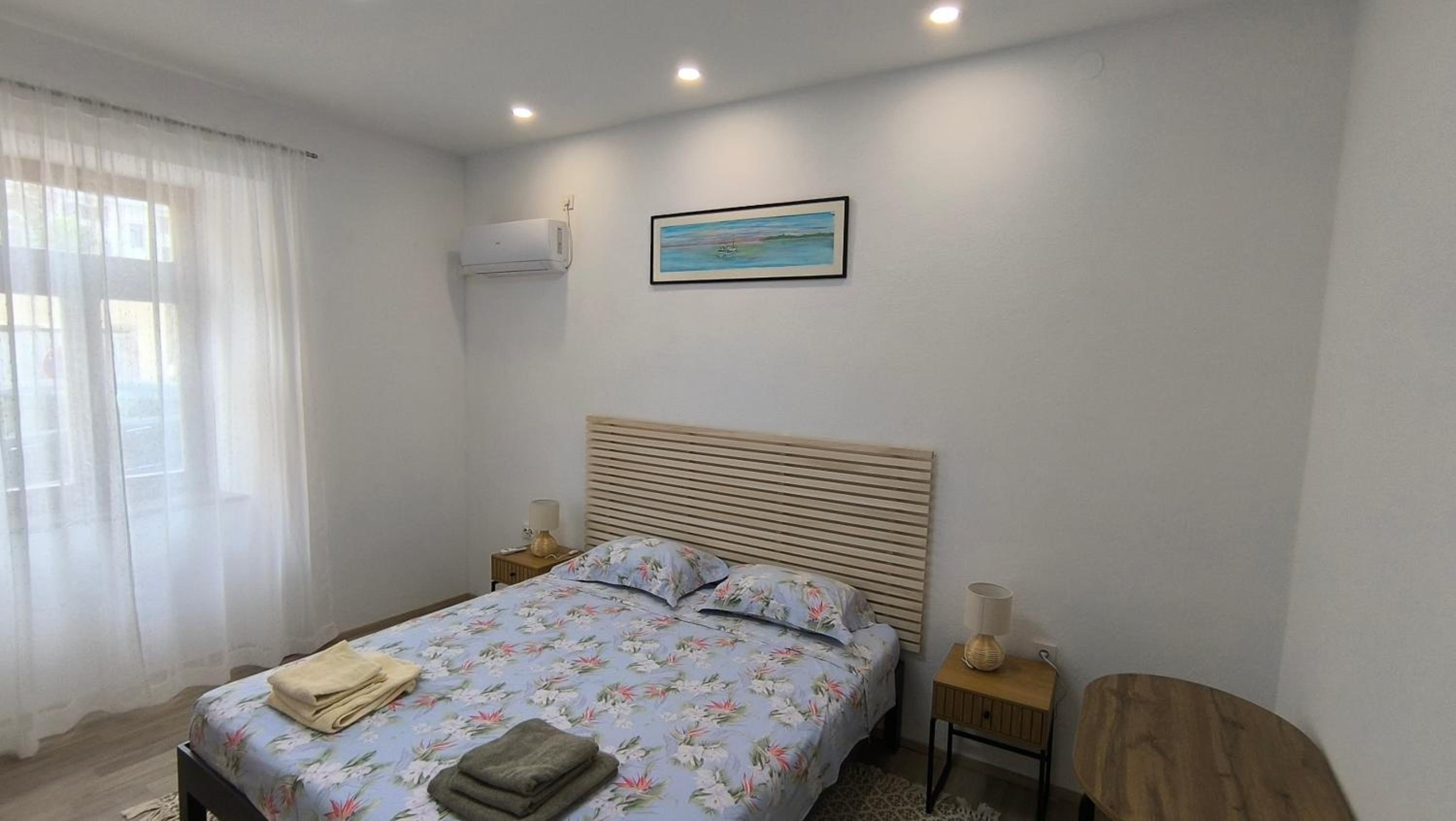 Apartment EMA view 5