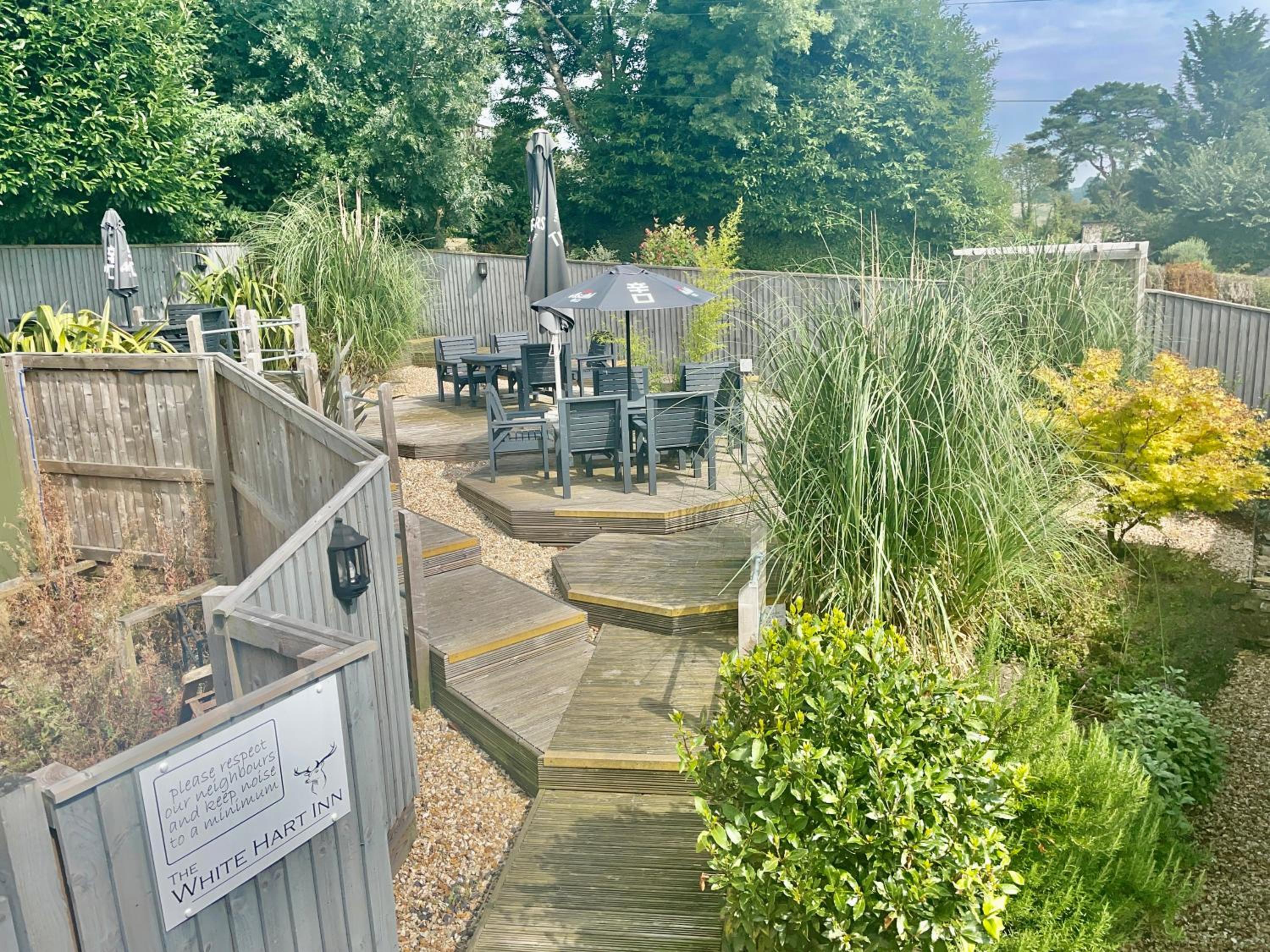 The White Hart Inn, Wilmington view 2
