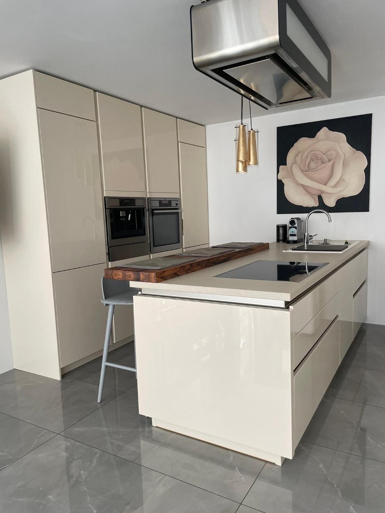 Luxurious 2 Bedroom Apartment Old City