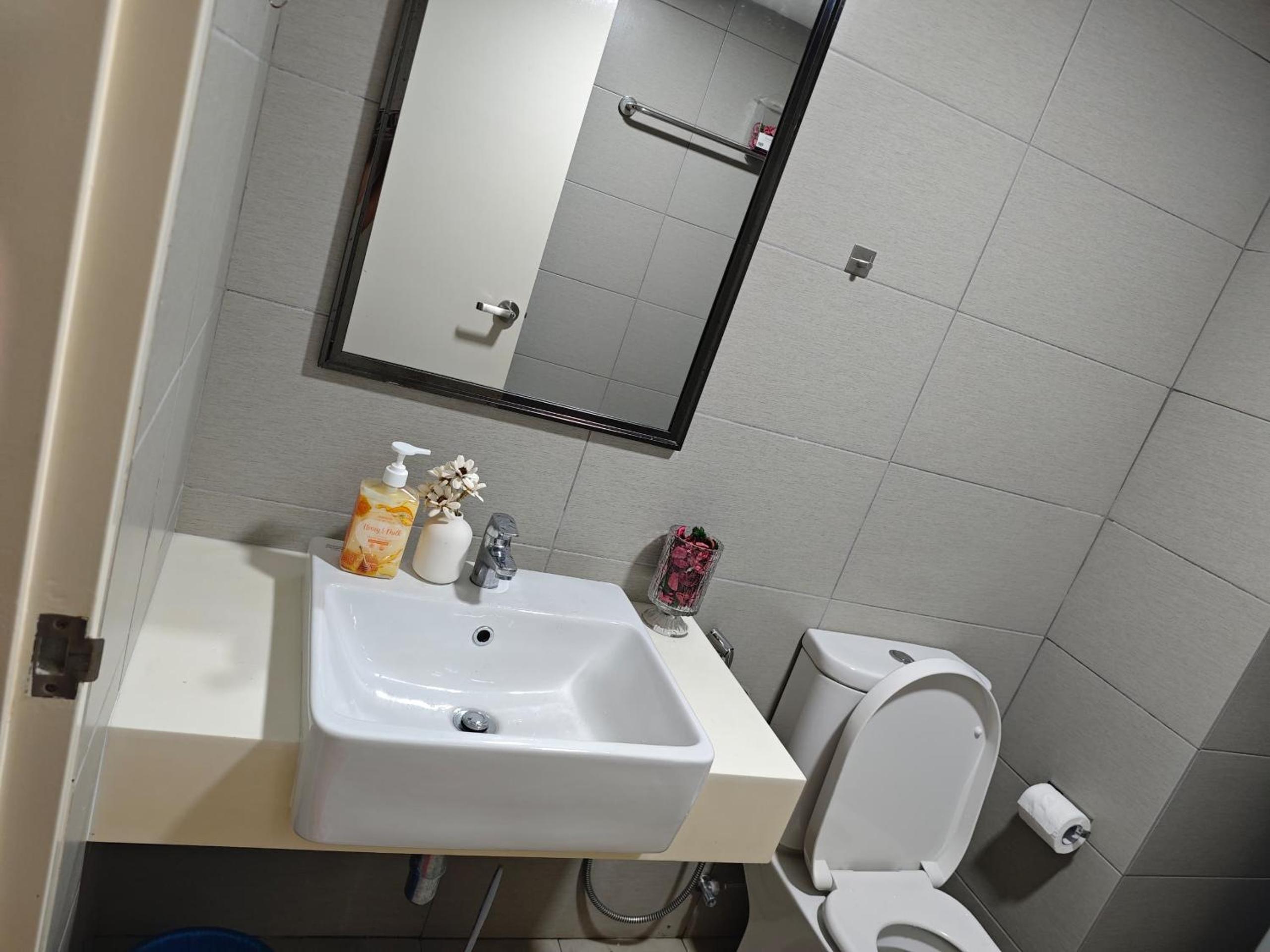 Urban Loft MRT Convenience KLCC Nearby in EKO CHERAS