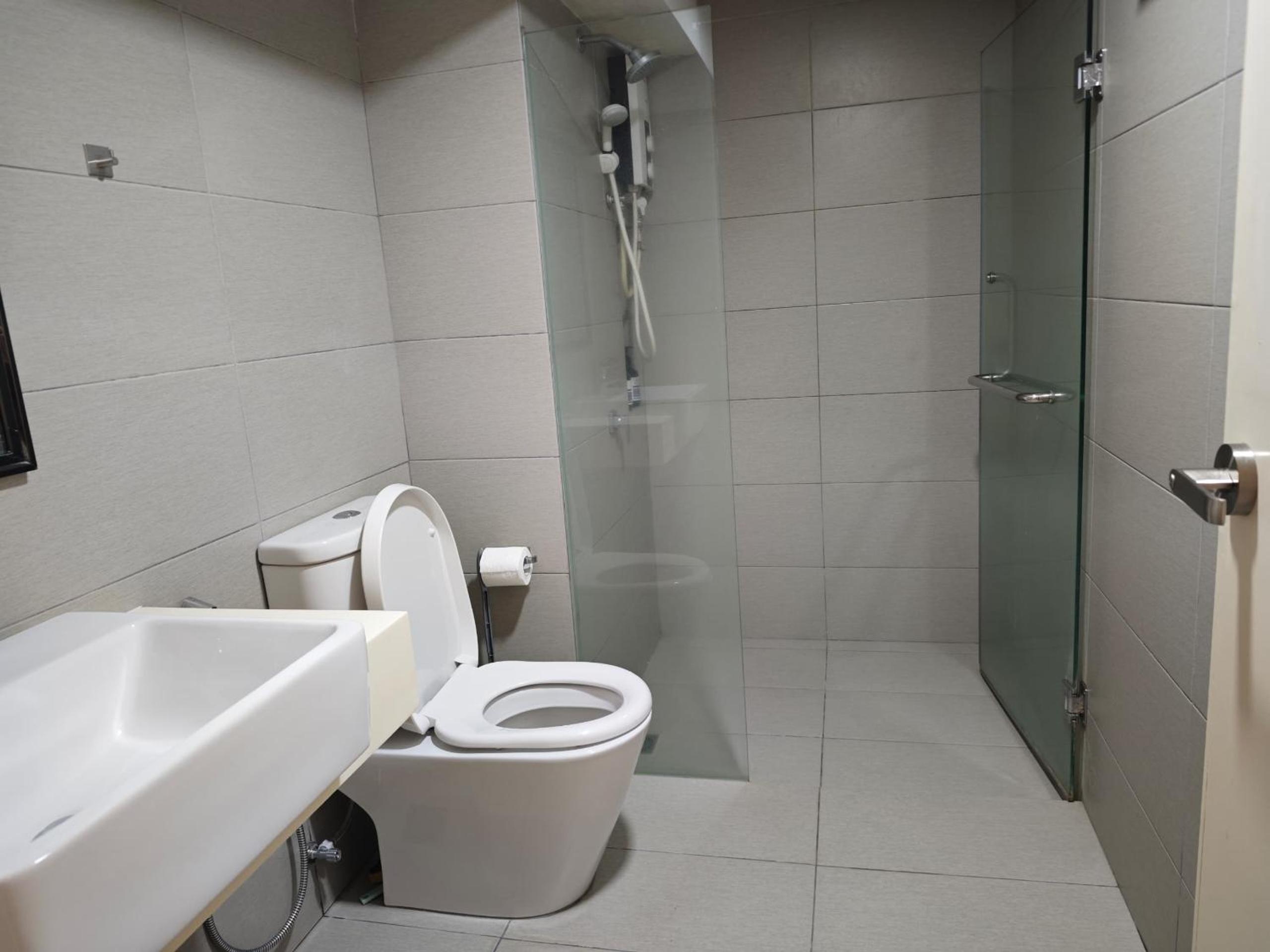Urban Loft MRT Convenience KLCC Nearby in EKO CHERAS