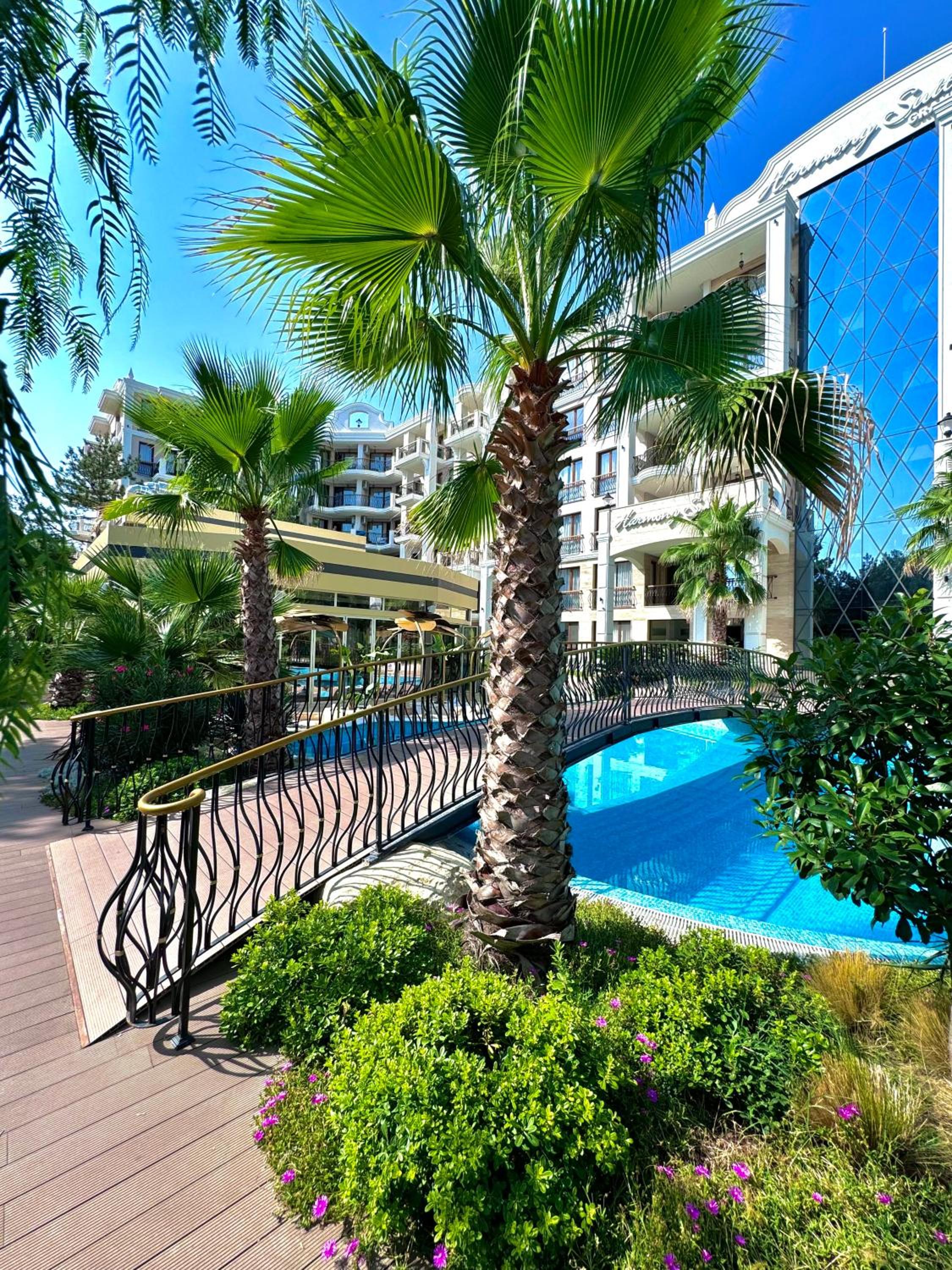 Harmony Grand Resort - Apartament Gut