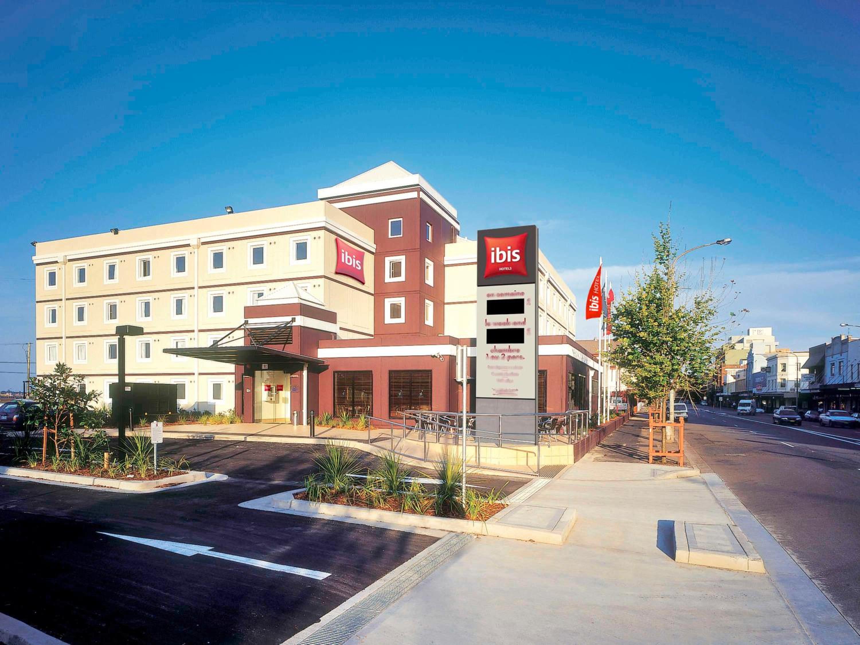 Hotel ibis Newcastle - Image 1