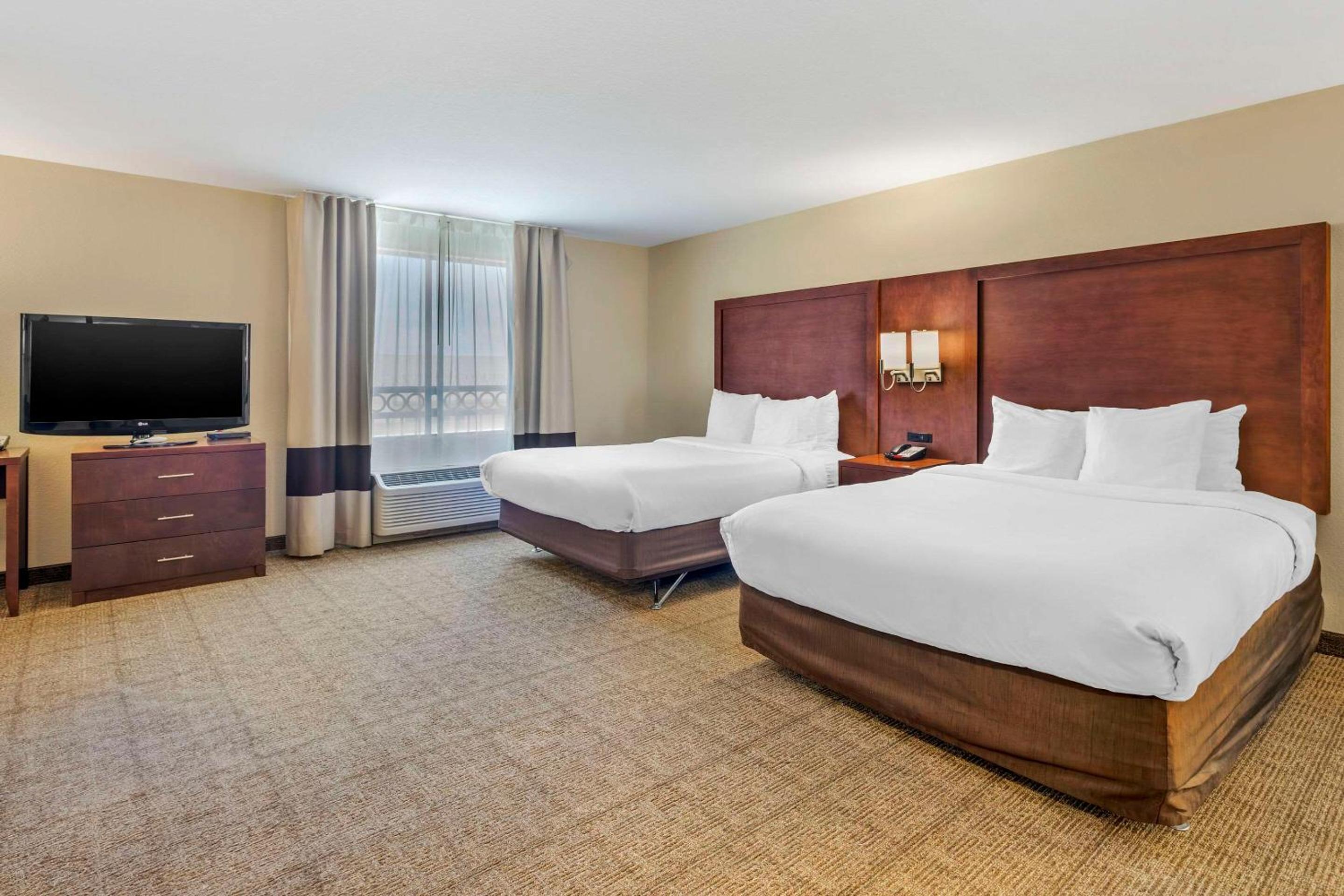 Blythe Vacations - Comfort Suites - Property Image 49