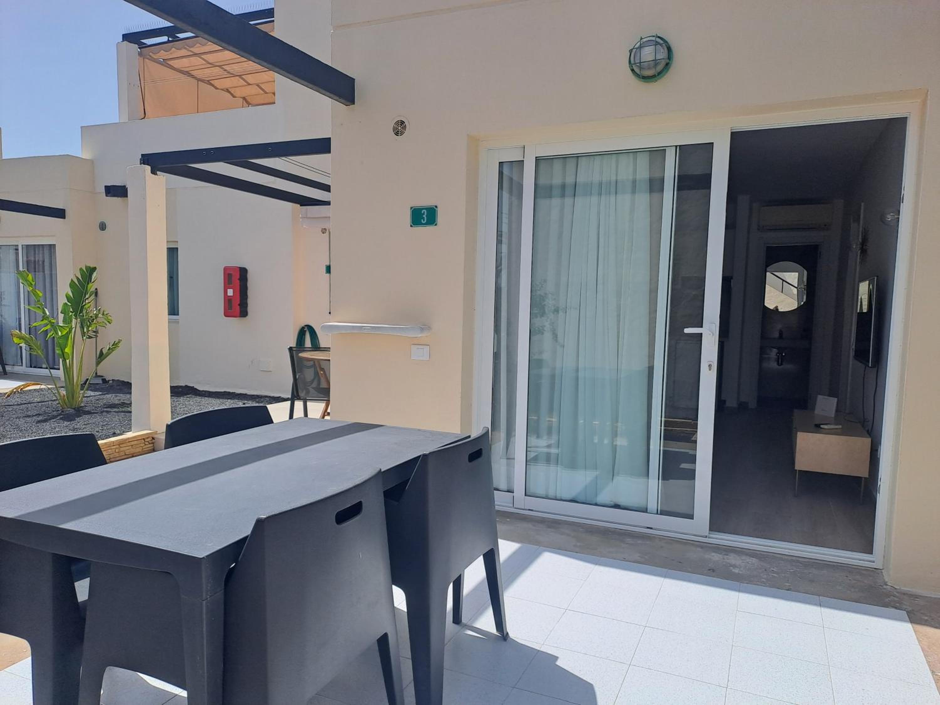HomeForGuest Apartamento Alisios 1 con piscina en Corralejo