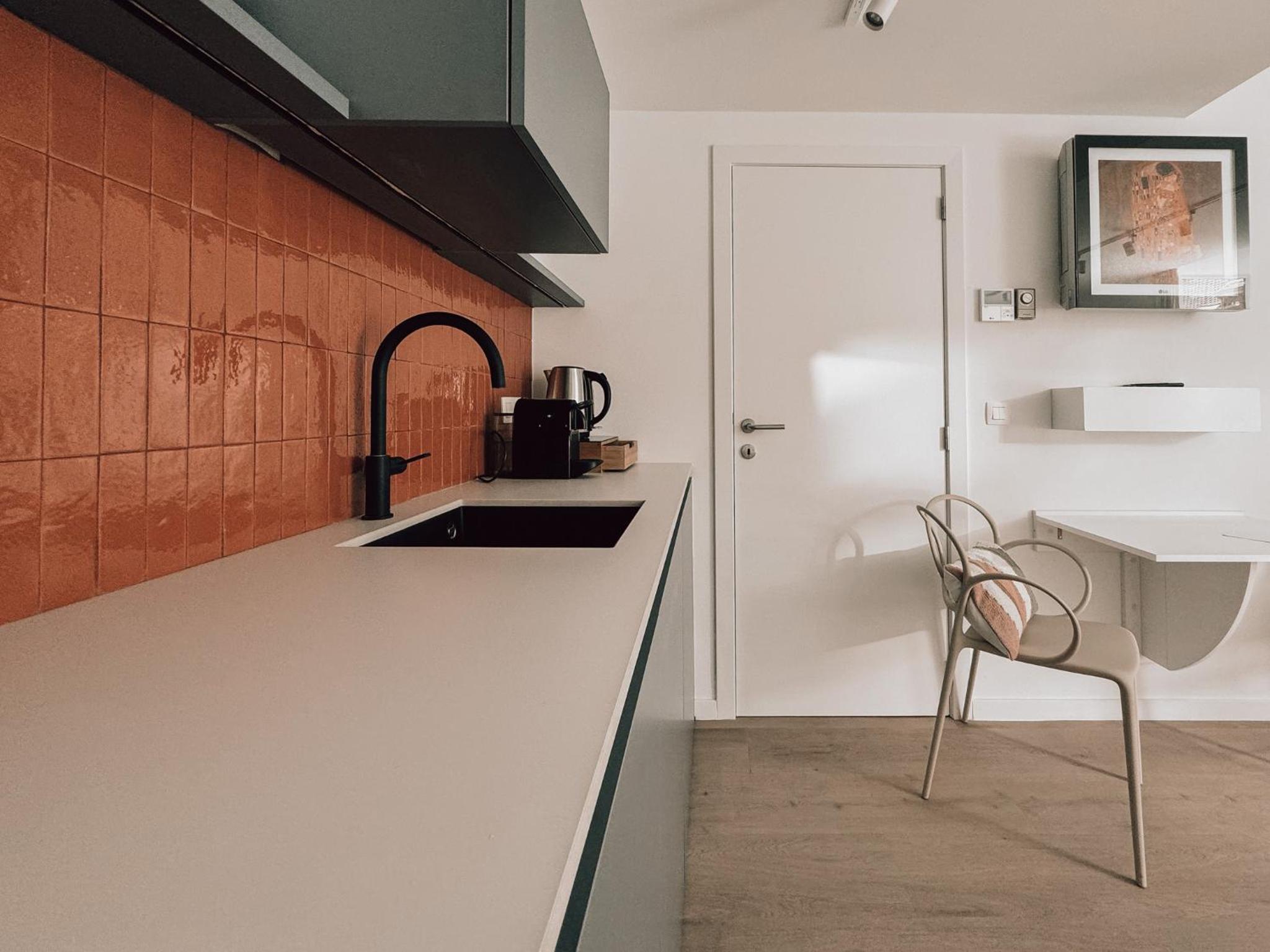 Business Accommodation 'Flow Living' Nomad