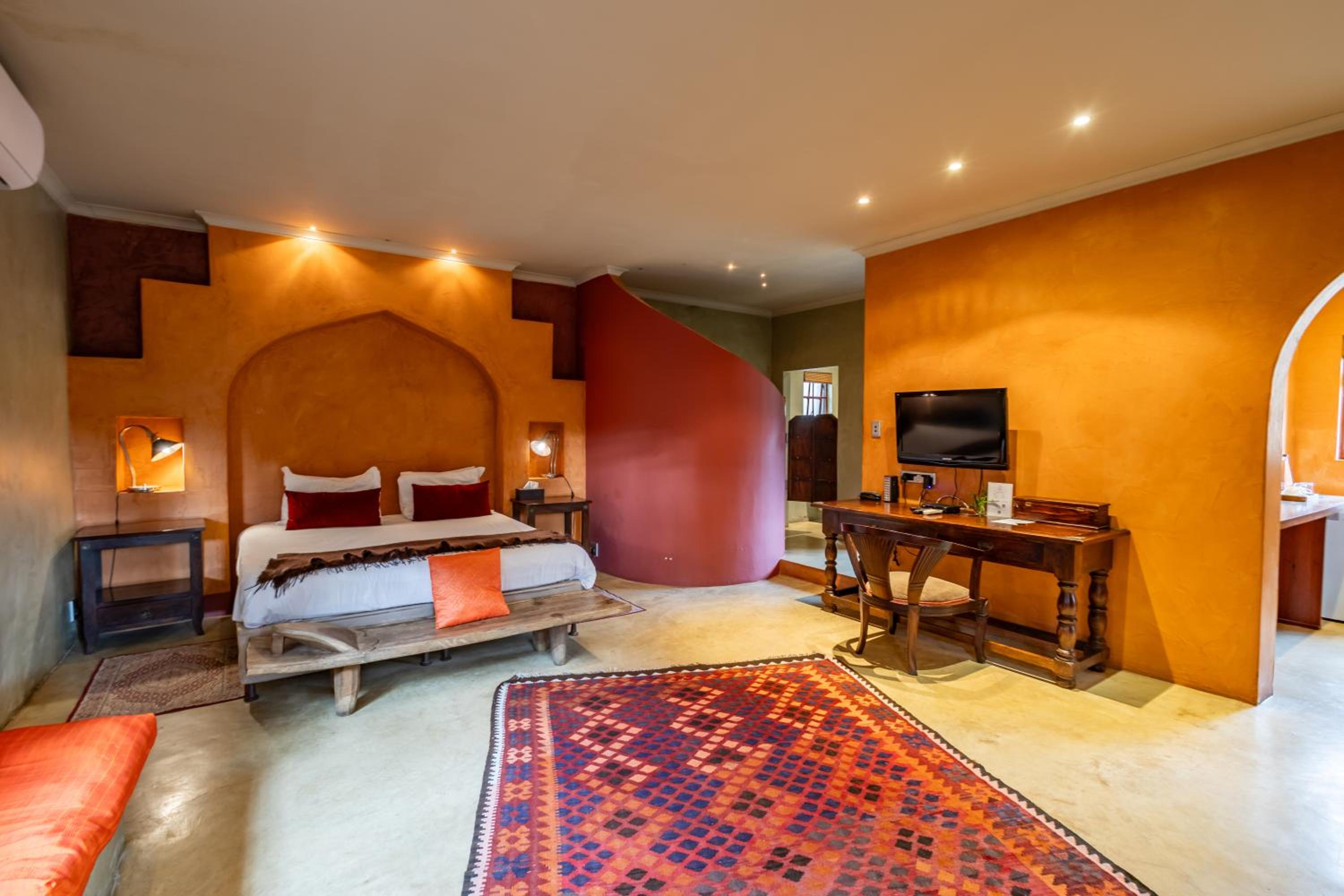 Port Elizabeth Vacations - Singa Lodge - Lion Roars Hotels  Lodges - Property Image 10
