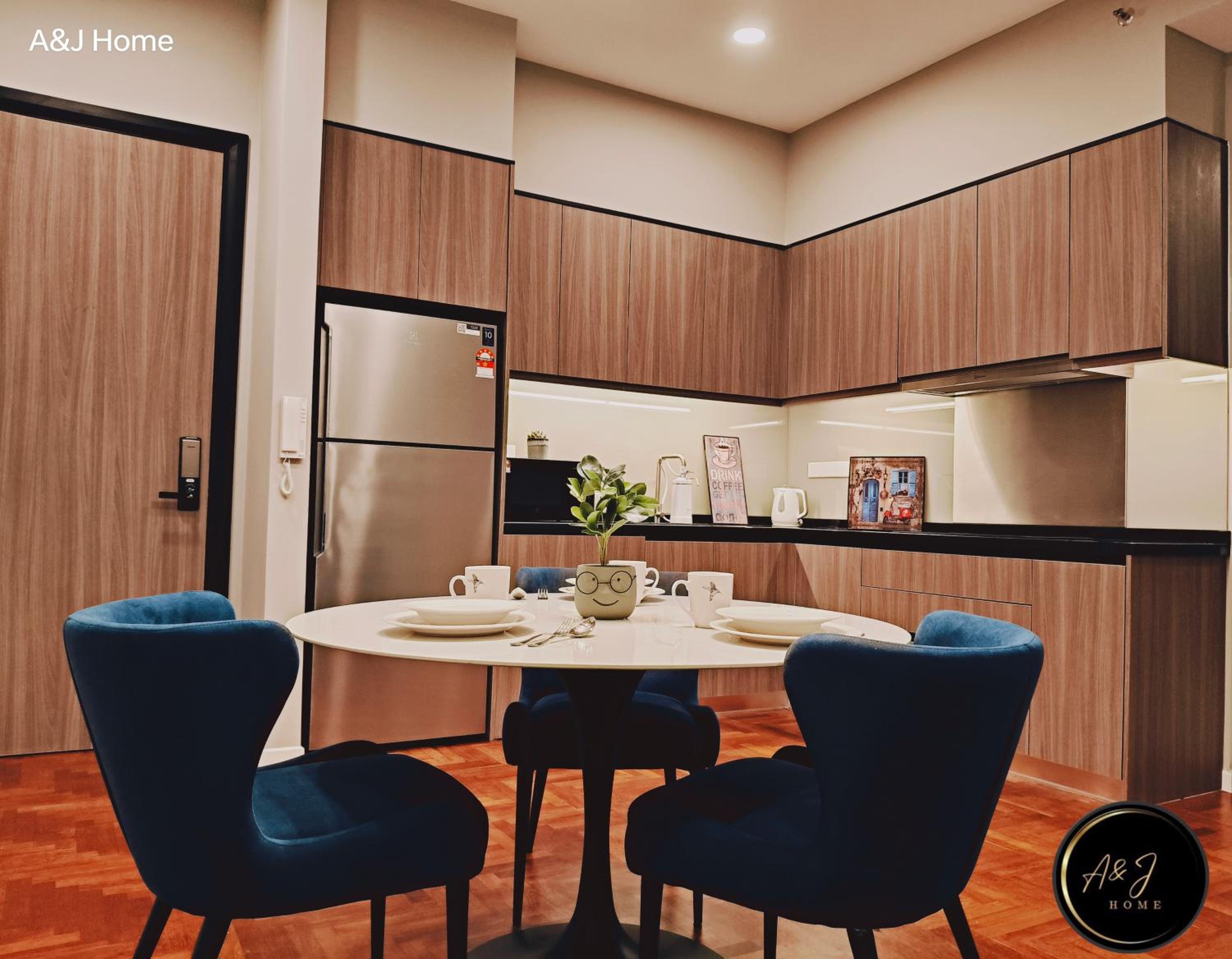SK2 Luxury Home 3R2B Bloomsvale