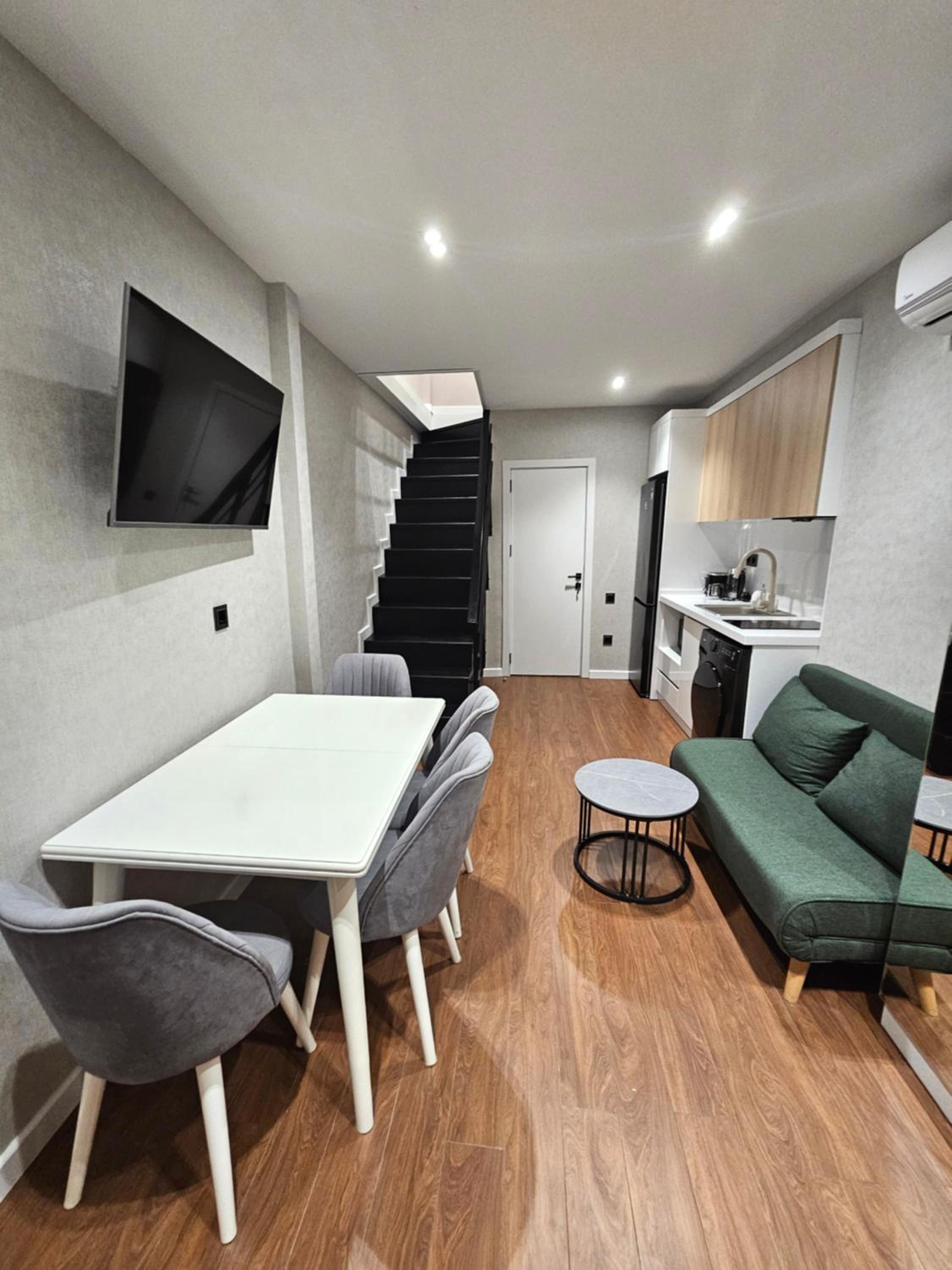 Molokan Garden Apartment