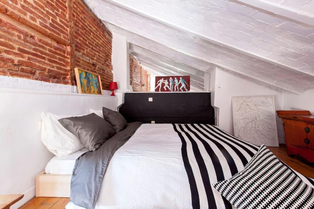 Penthouse with terrace heart of the city