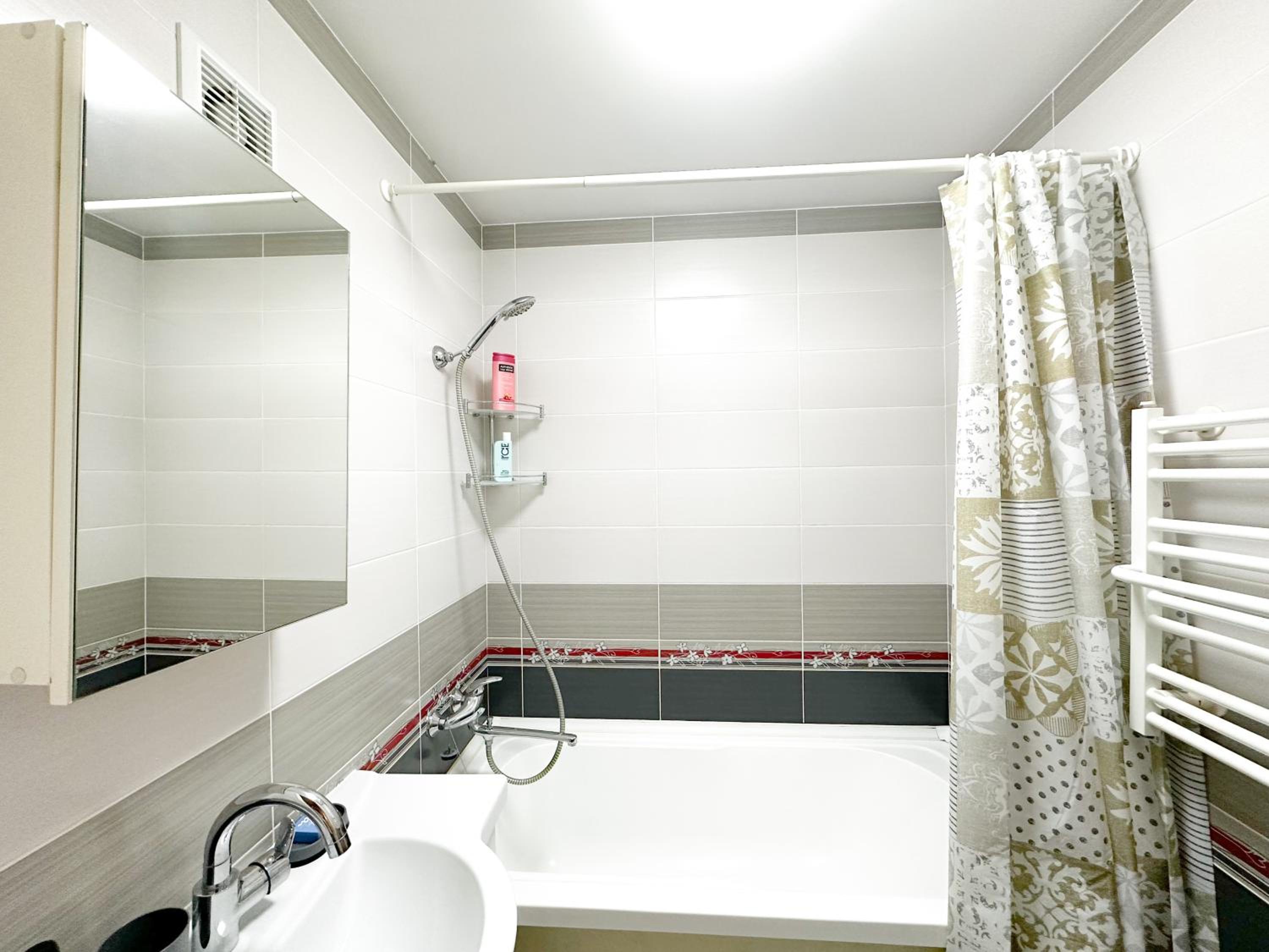 Best Location 2 Bedrooms view 4