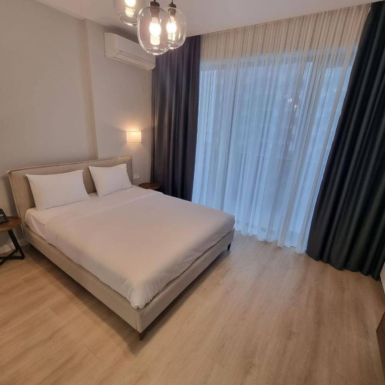 STep Sea view apart hotel TC view 3