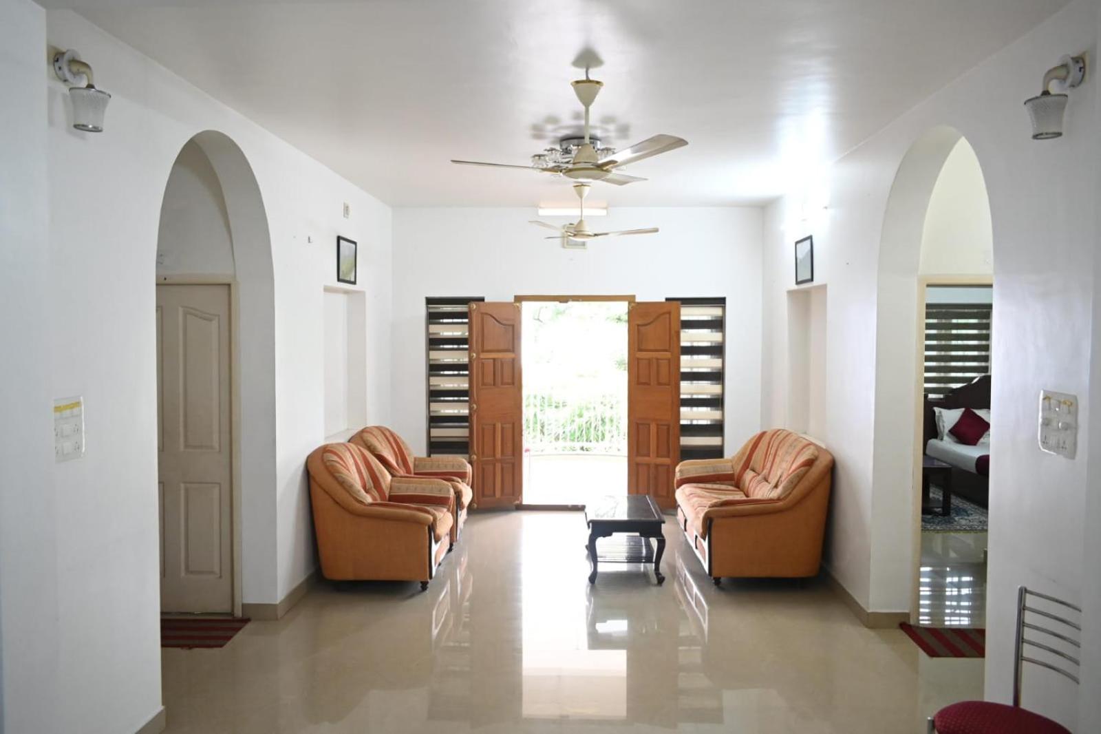 White Palace Ahirappilly view 5
