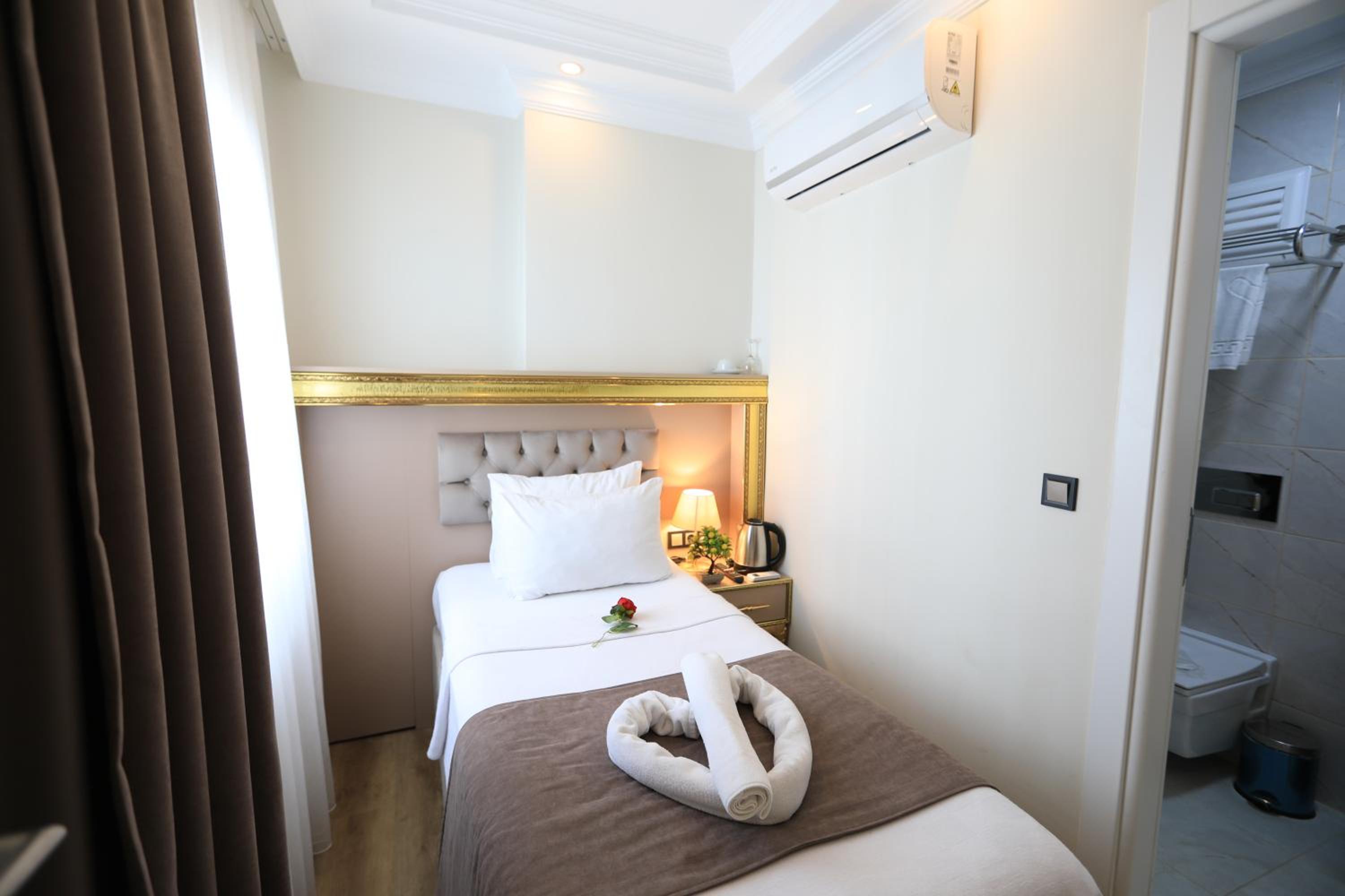 Blue Zerzevan Konak Otel - Image 22