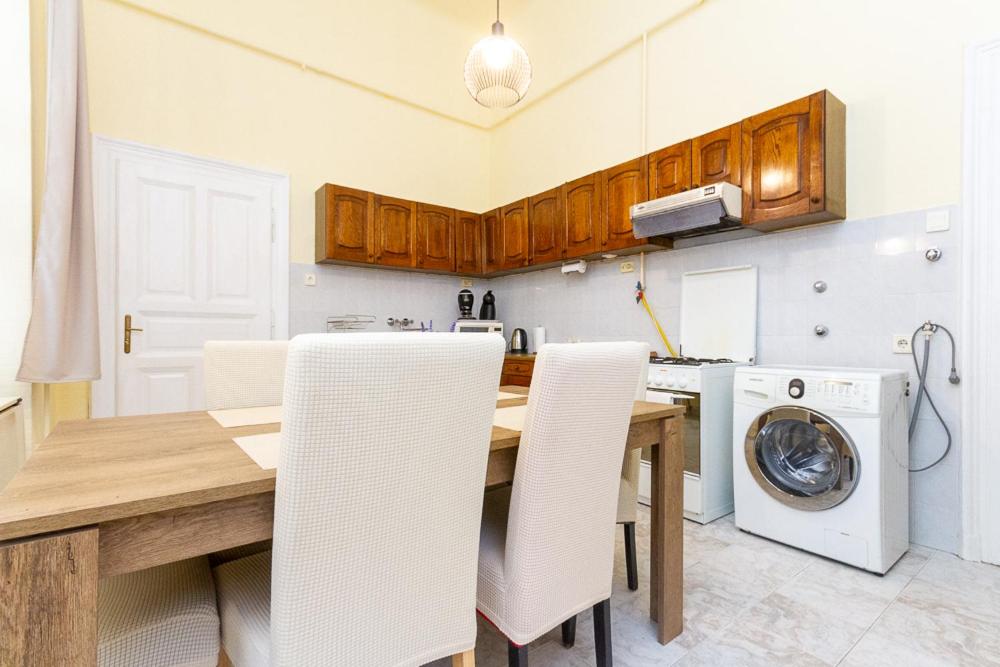 3BDR Spacious Stay Getaway Suite