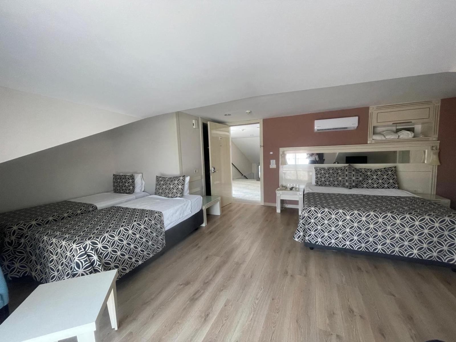 Tripolis Hotel 2
