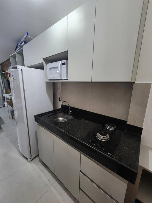 Flat 07 VP no Centro com Piscina by La Playa