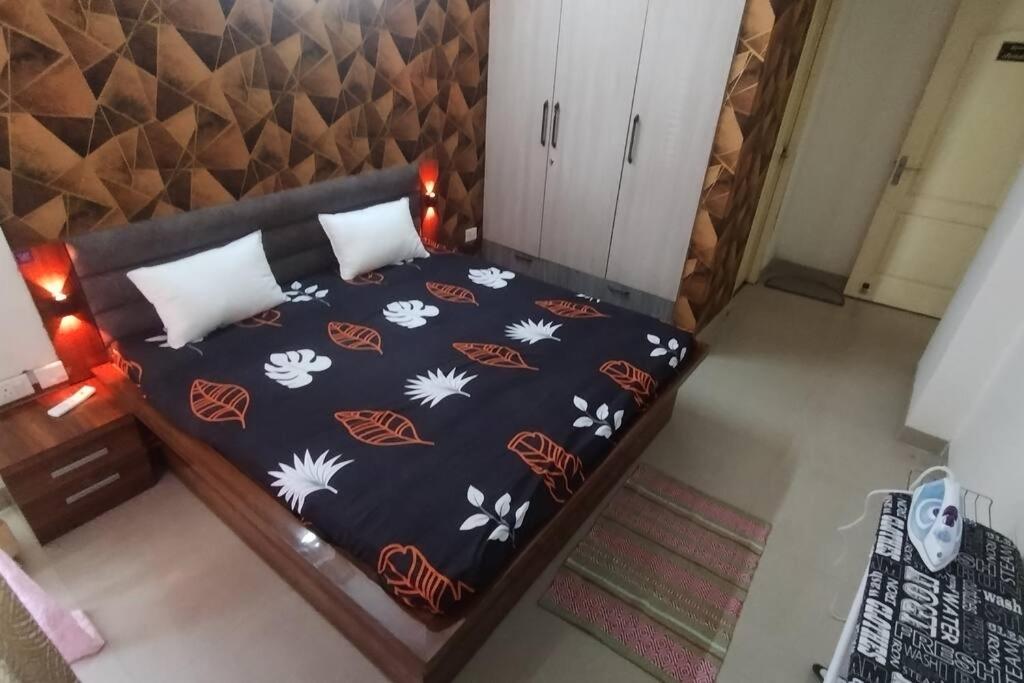 BnBBuddy's Tranquil Nest # 2bhk Lucknow view 5