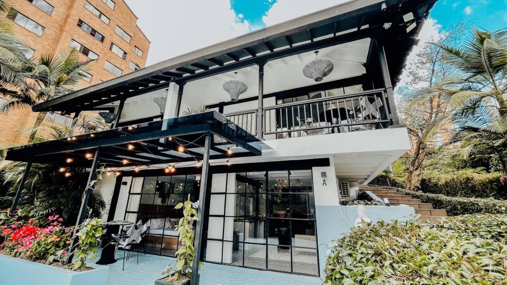 Japandi Buda Loft Close To Parque Lleras