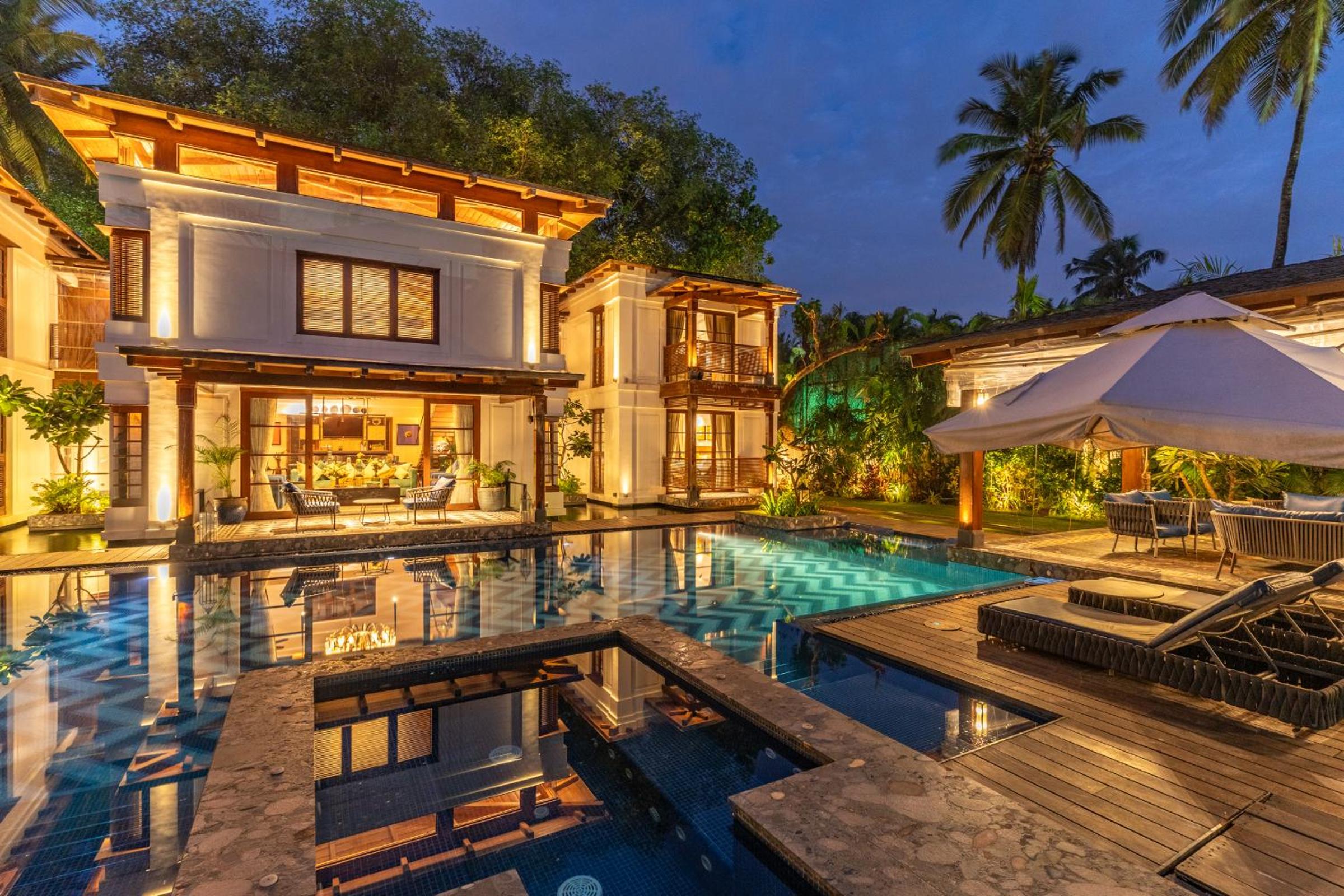Azara Beach House - 5 BHK Designer Villa, Candolim Beach view 3