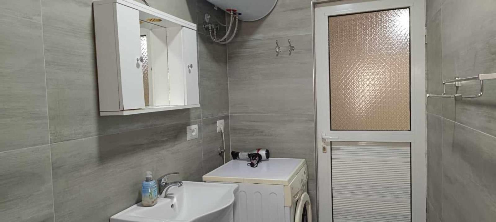 Robert Apartament Center