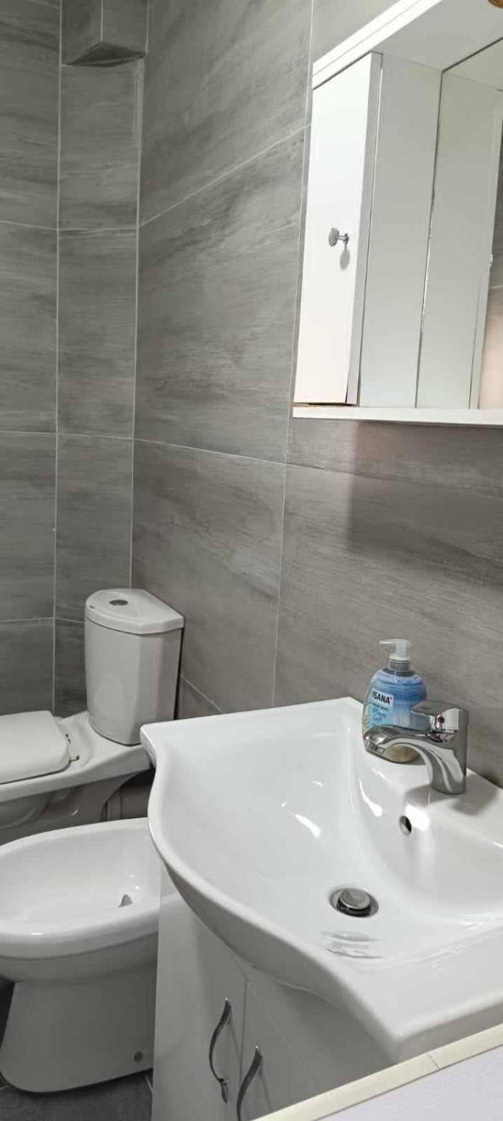 Robert Apartament Center