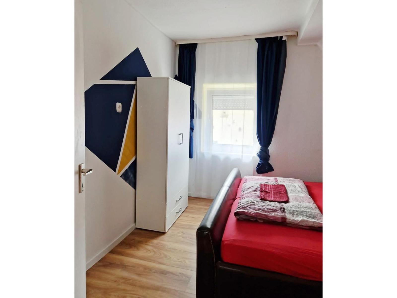 Wohnung Beth im Dachgeschoss mit Balkon