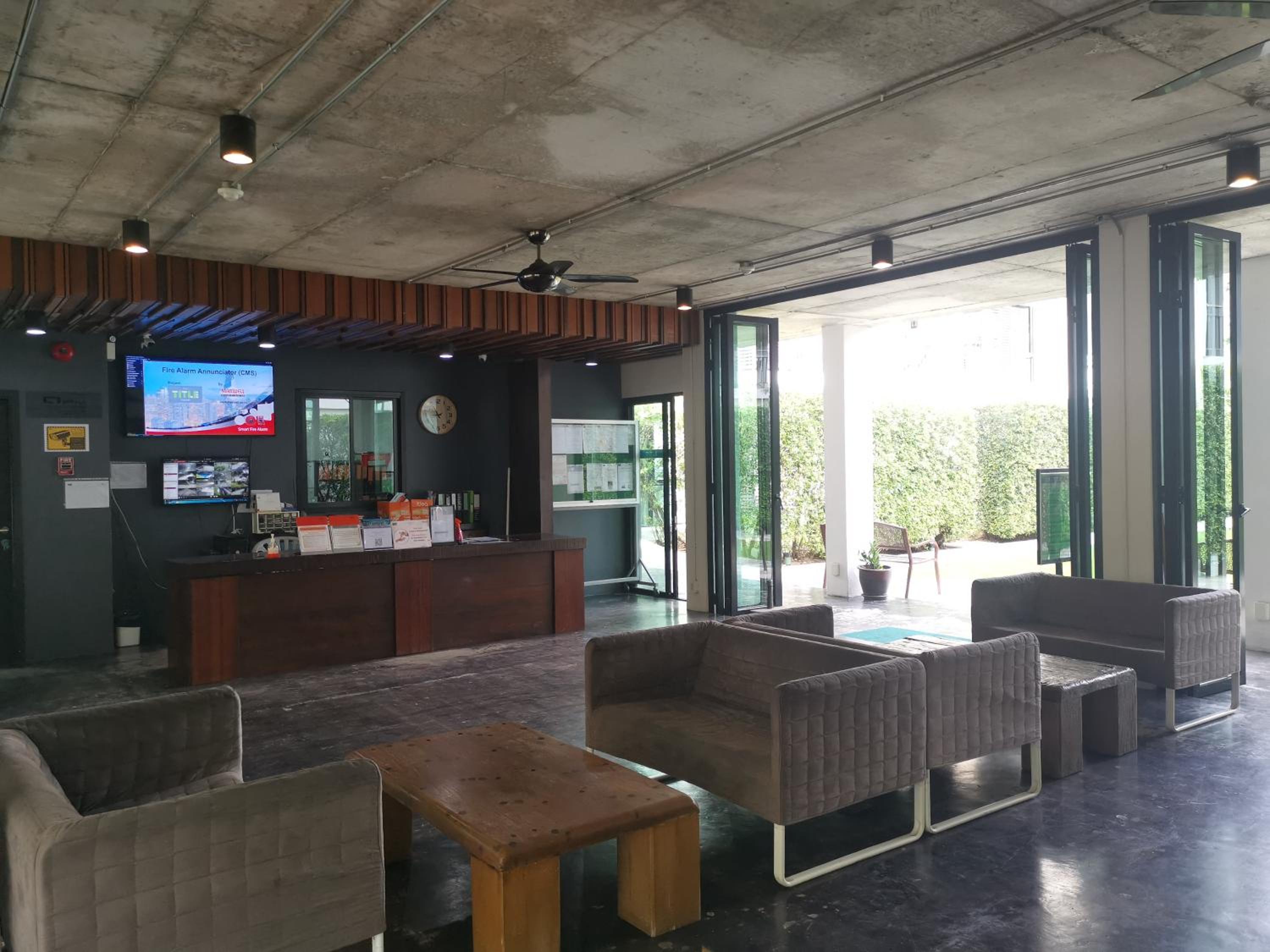 Rawai Beachfront - Studio room on 2 floor