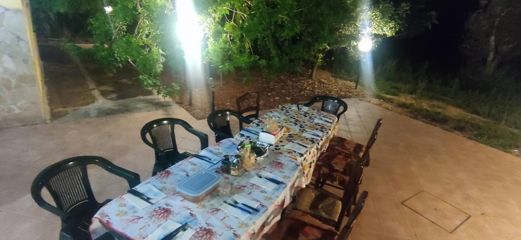 Cascina Vittorio, Relax in campagna con barbecue vicino Gallipoli