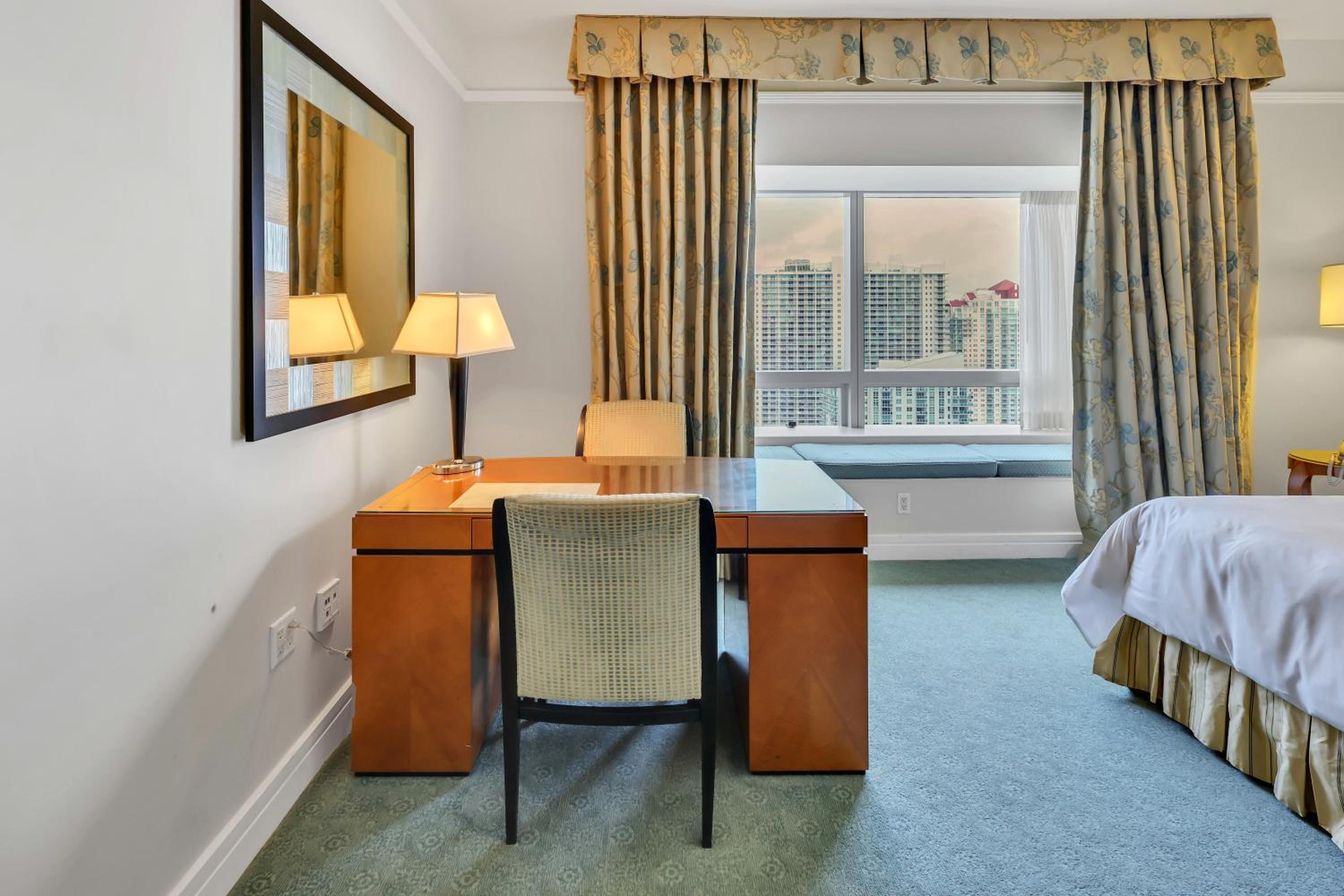 Amazing private studio in Four Seasons Residences Brickell!