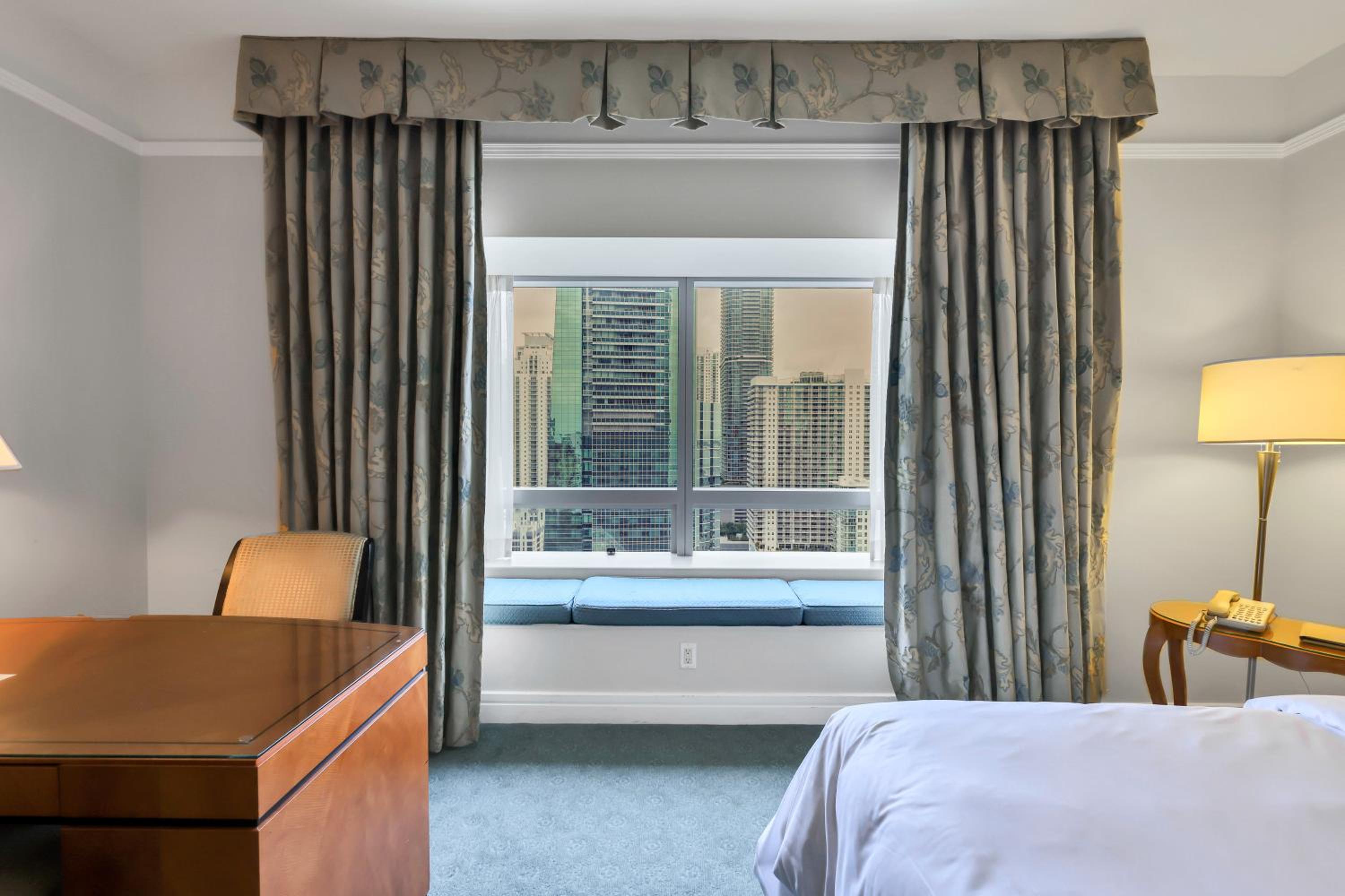 Amazing private studio in Four Seasons Residences Brickell!
