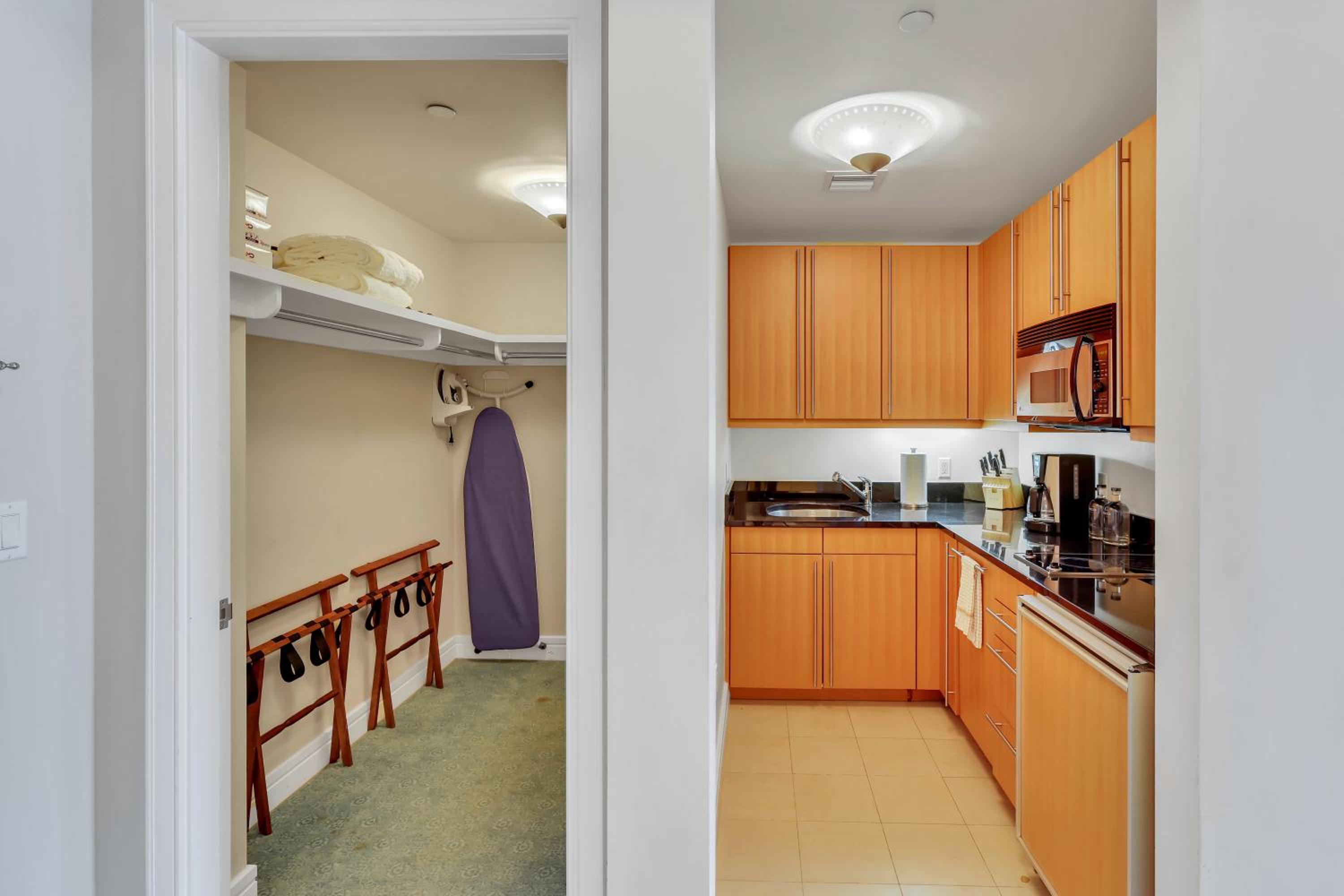 Amazing private studio in Four Seasons Residences Brickell!
