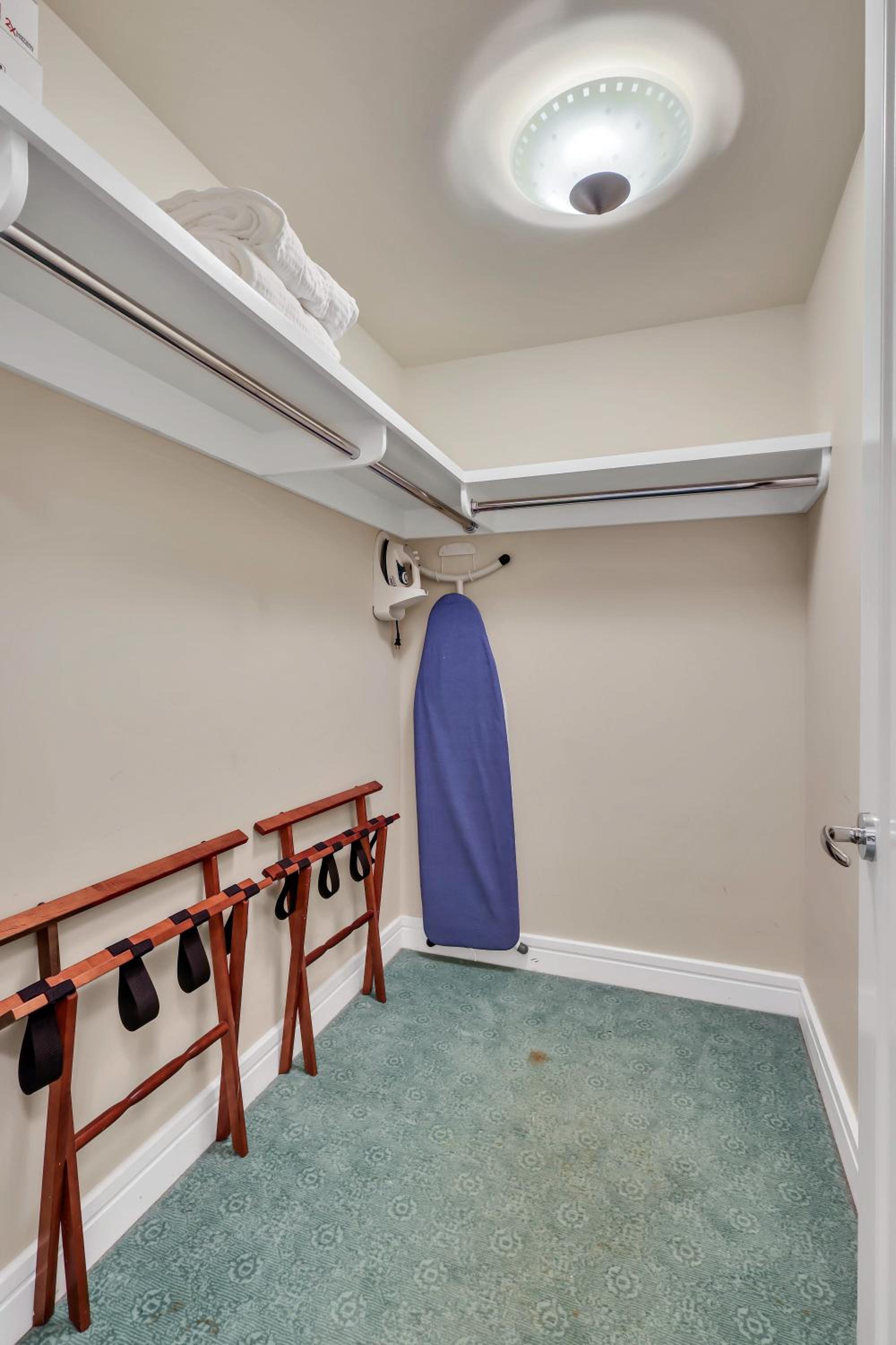 Amazing private studio in Four Seasons Residences Brickell!