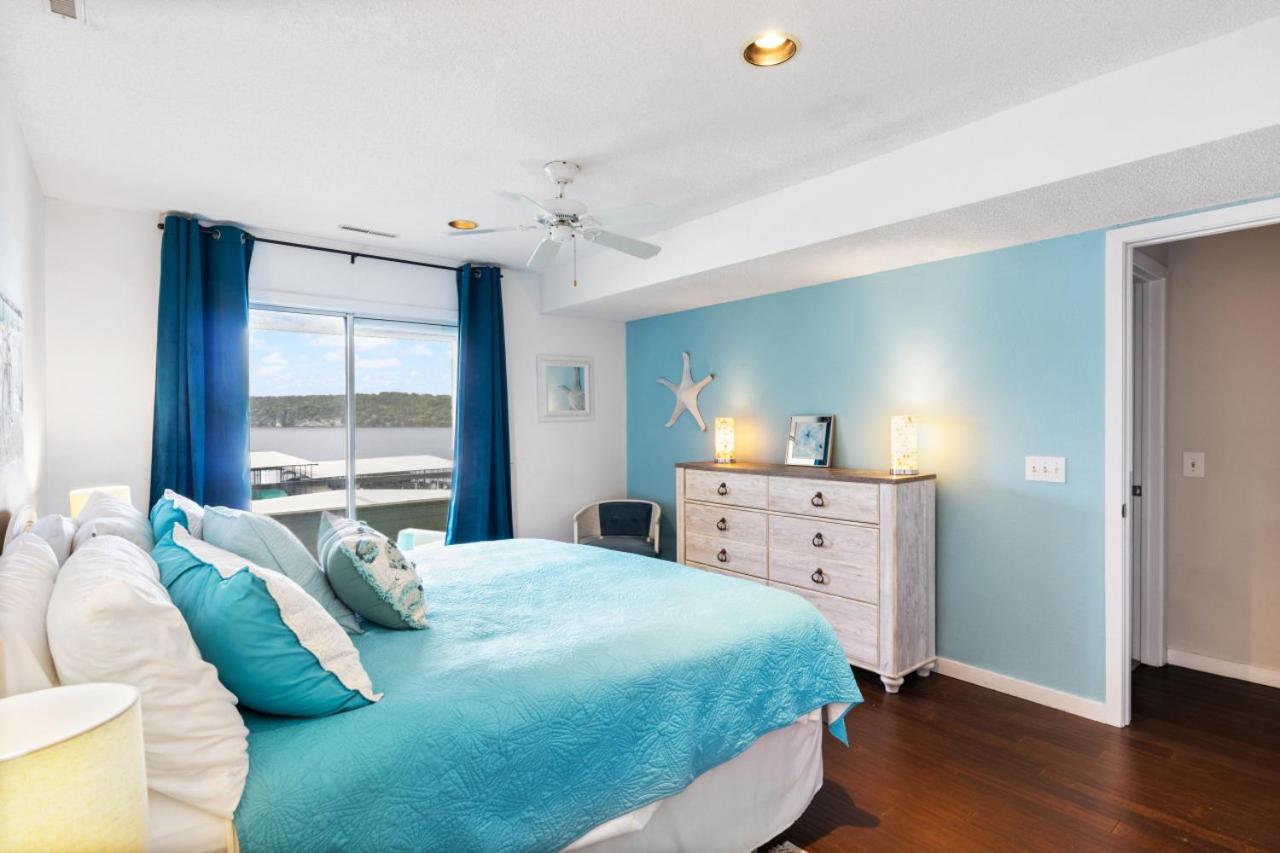 Panoramic Point, Waterfront Condo with Pool, Tennis