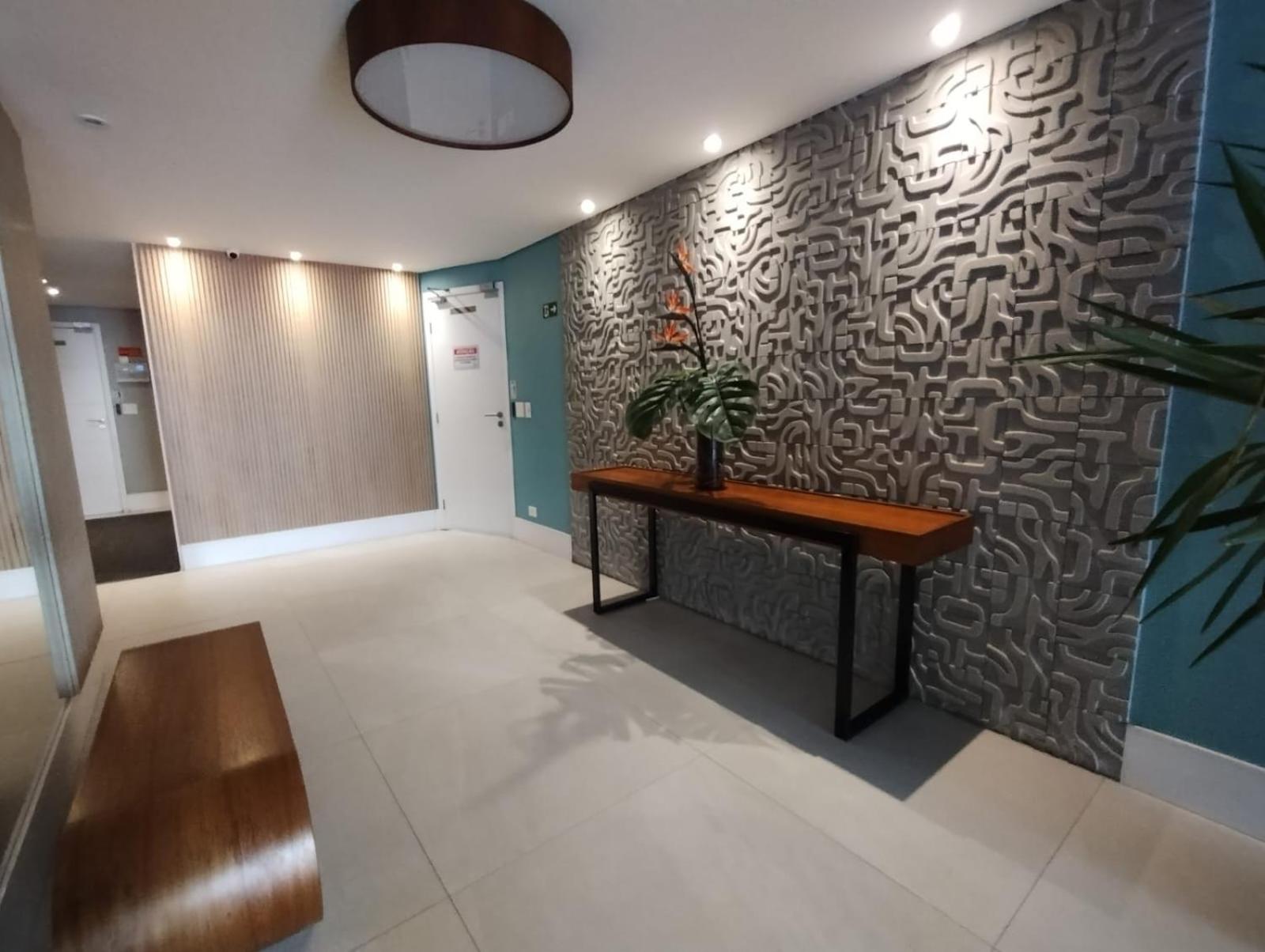 Apartamento na Praia da Guilhermina com Ar Condicionado, Estacionamento Gratuito e WiFi