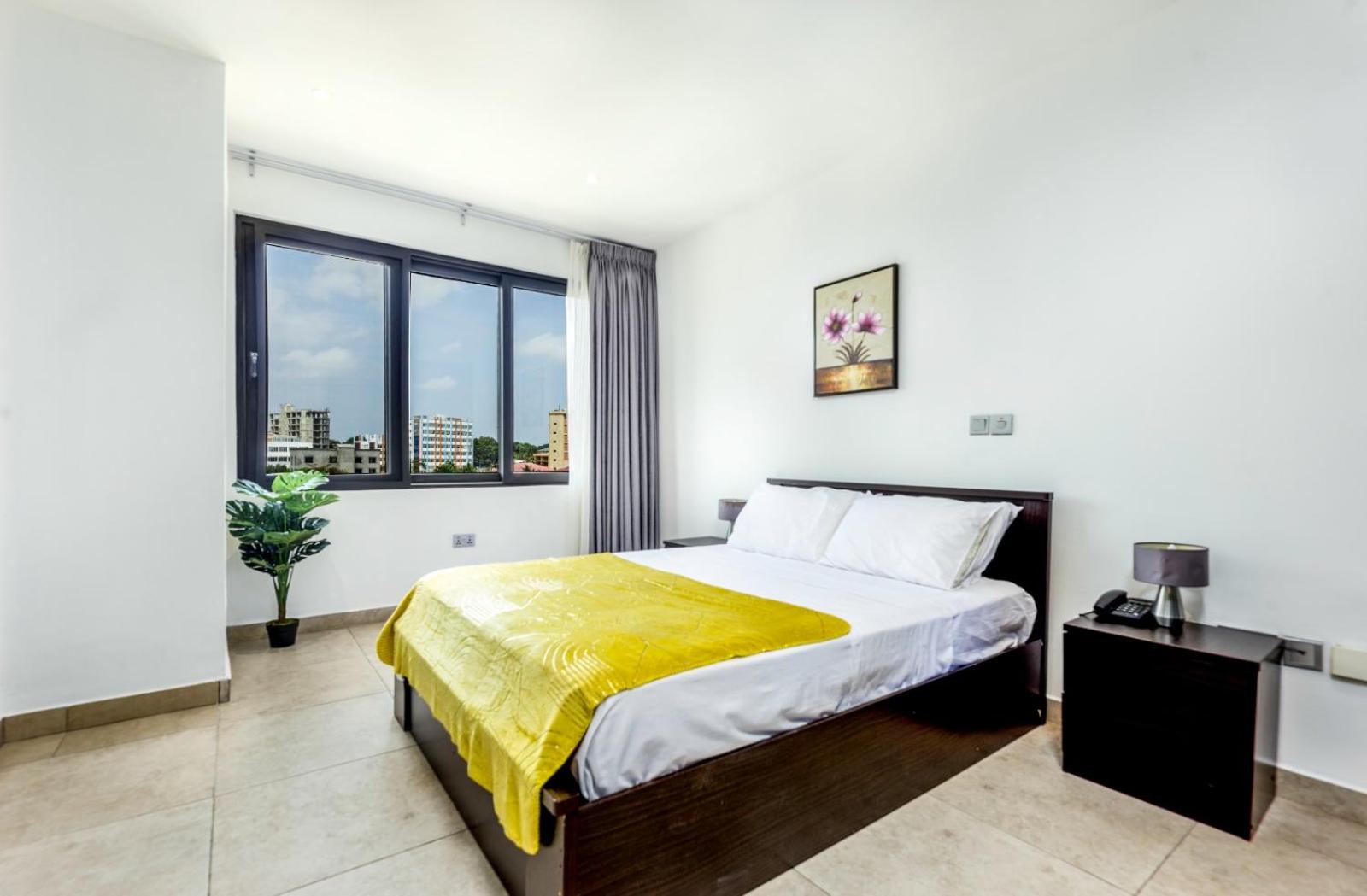 Adinkra Suites at Legacy Apts view 3