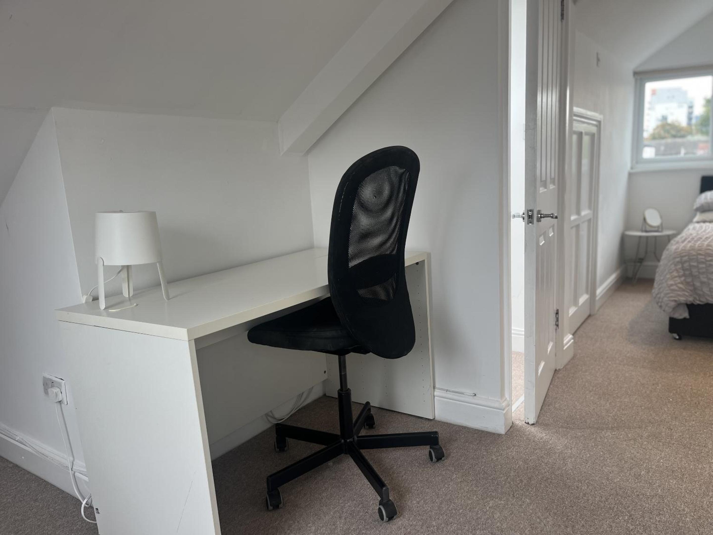 The Spacious Stay Stratford