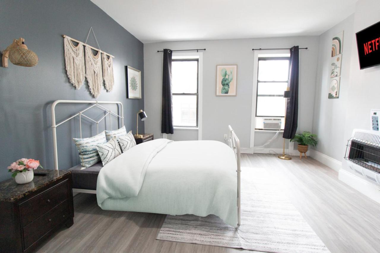 Boho 1-Bedroom Apt 15 Min to Manhattan view 5
