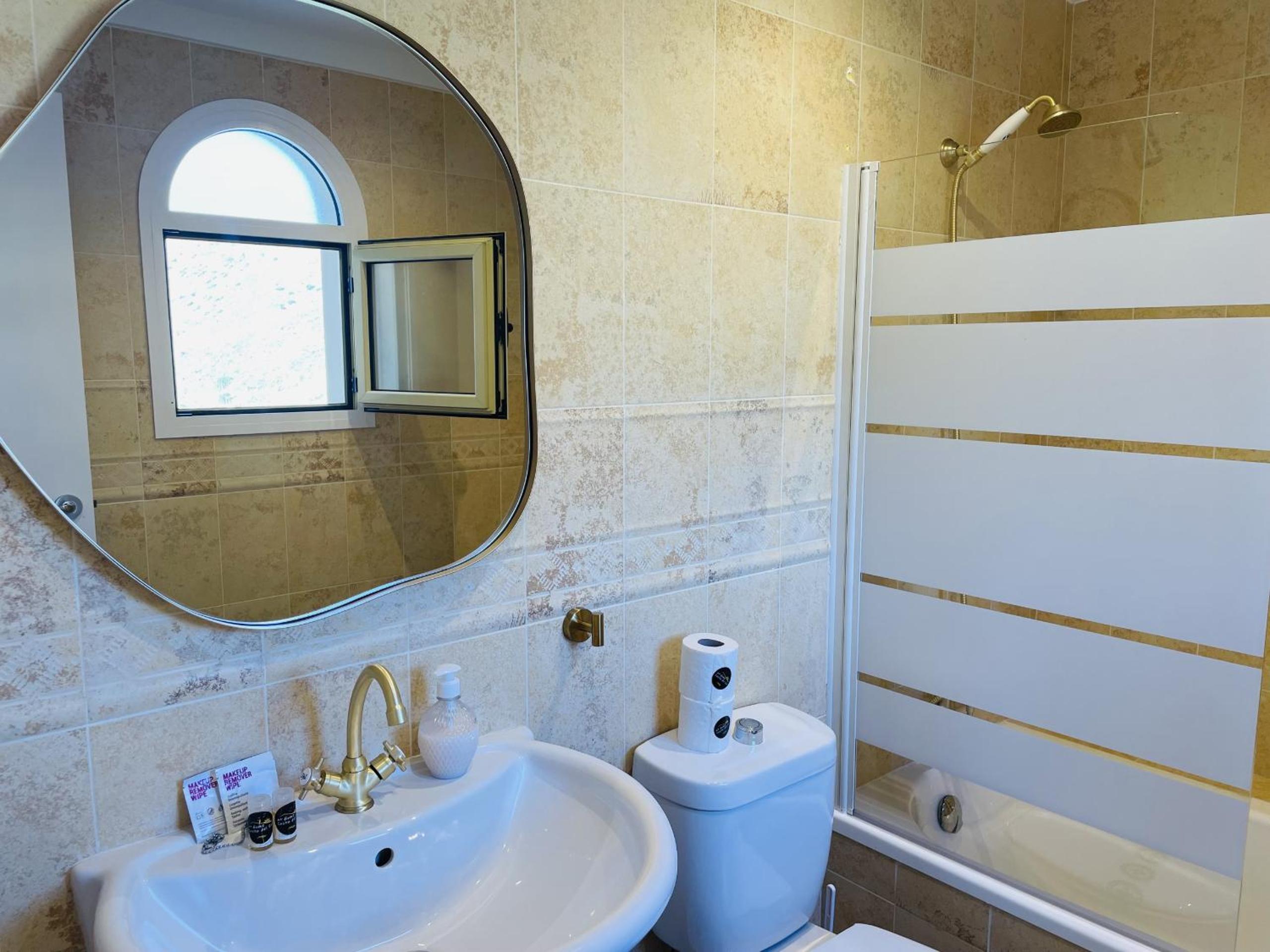 Apartamento Altos de Tamango con vistas y pisicina
