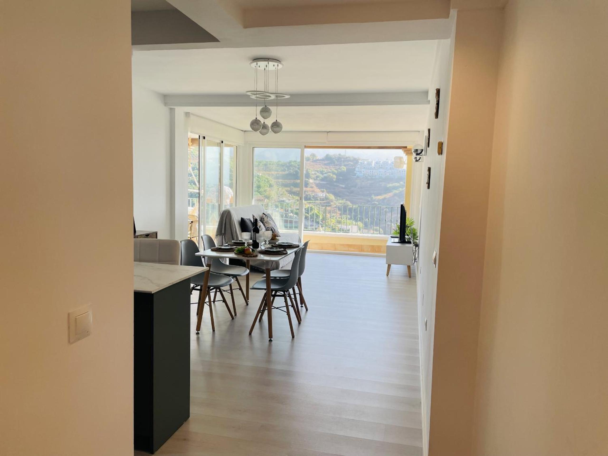 Apartamento Altos de Tamango con vistas y pisicina