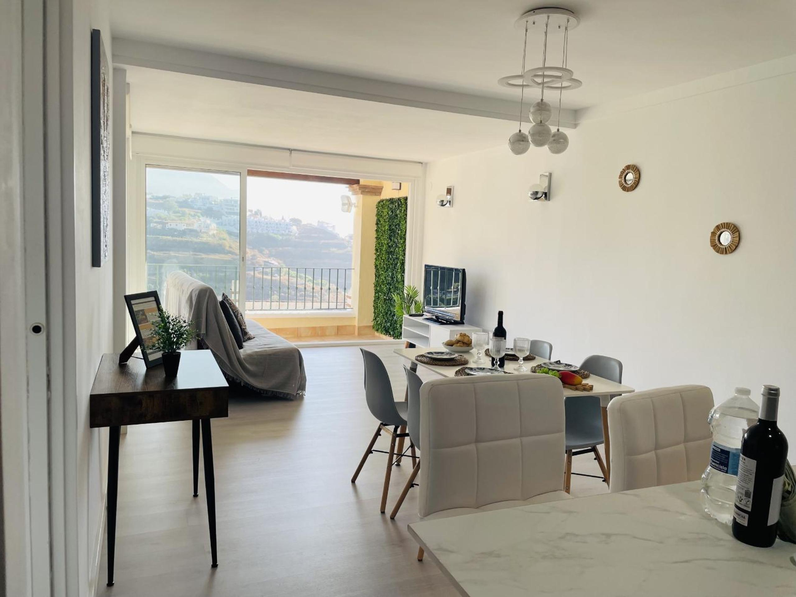 Apartamento Altos de Tamango con vistas y pisicina