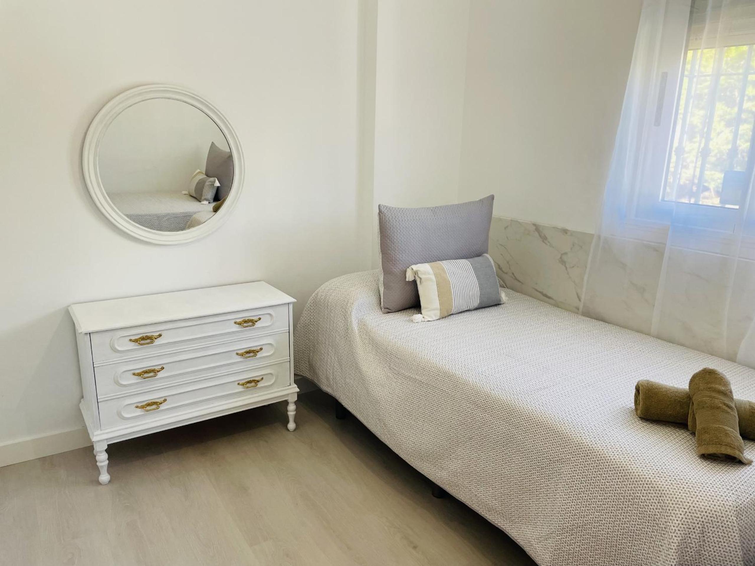 Apartamento Altos de Tamango con vistas y pisicina