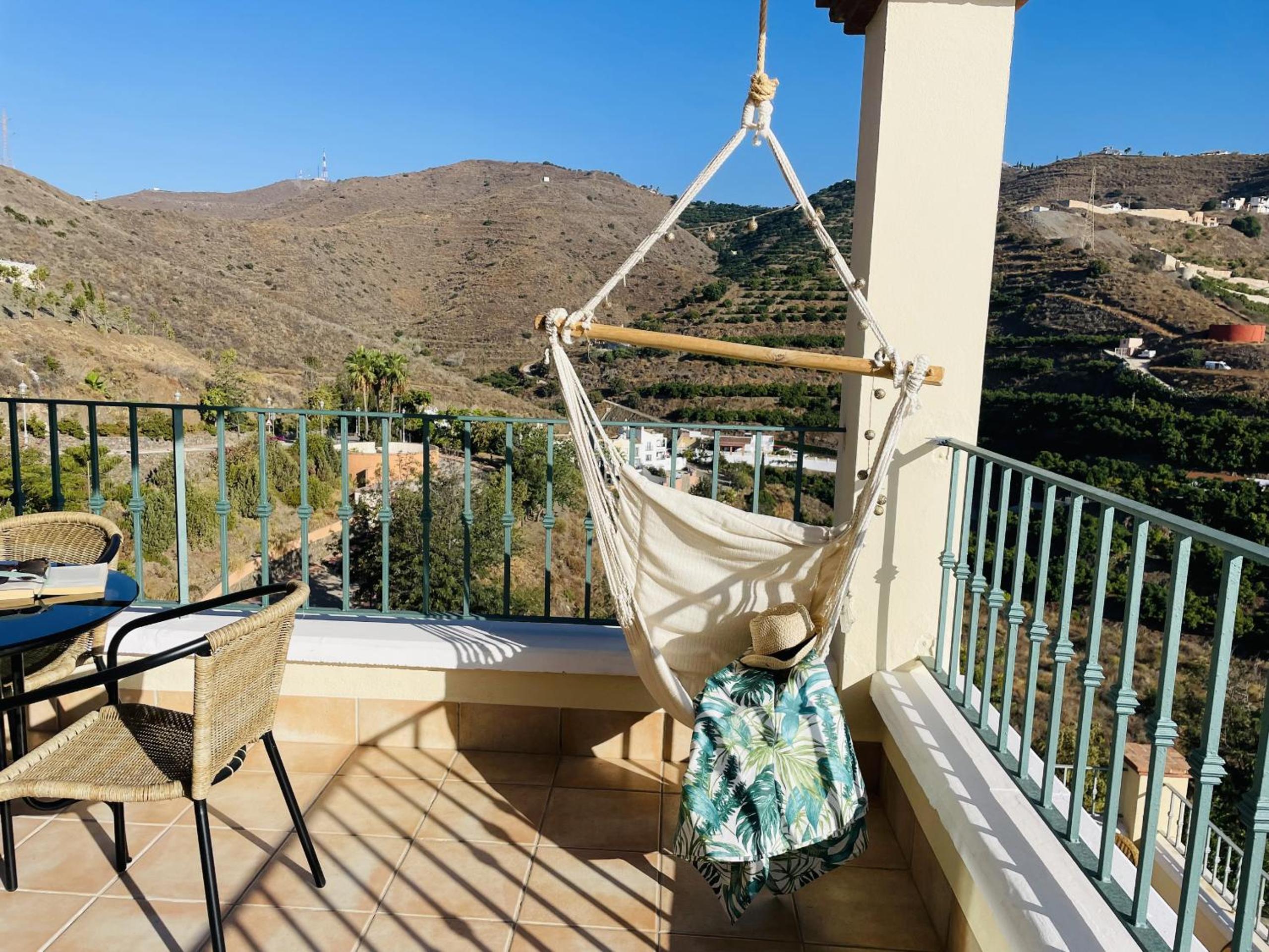 Apartamento Altos de Tamango con vistas y pisicina