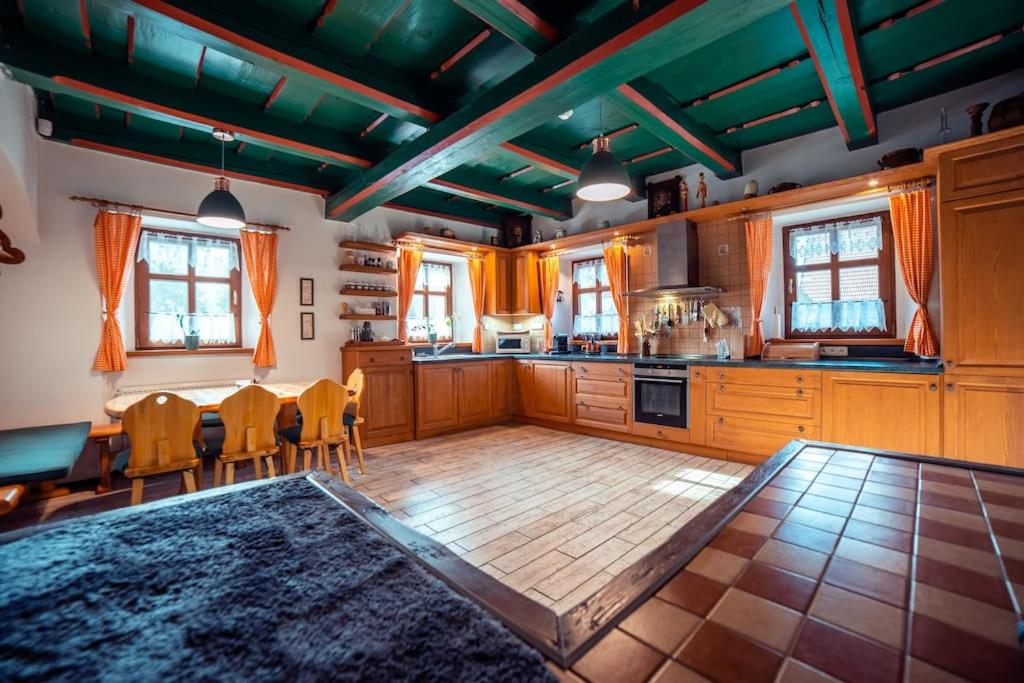 Luxusní statek Otovice s jedinečným wellness