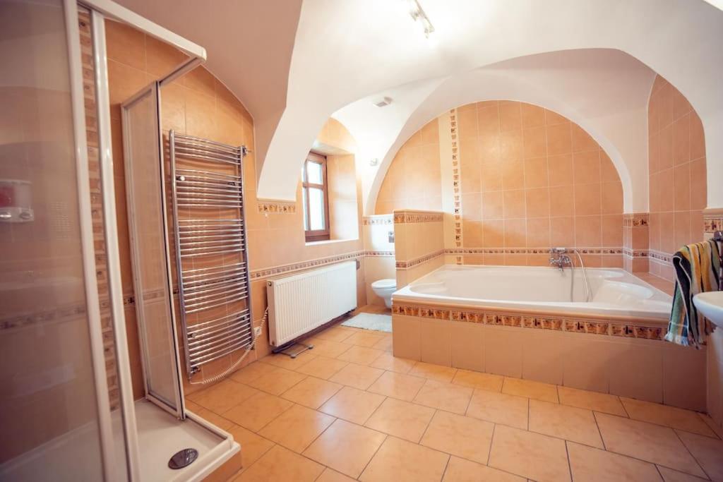 Luxusní statek Otovice s jedinečným wellness