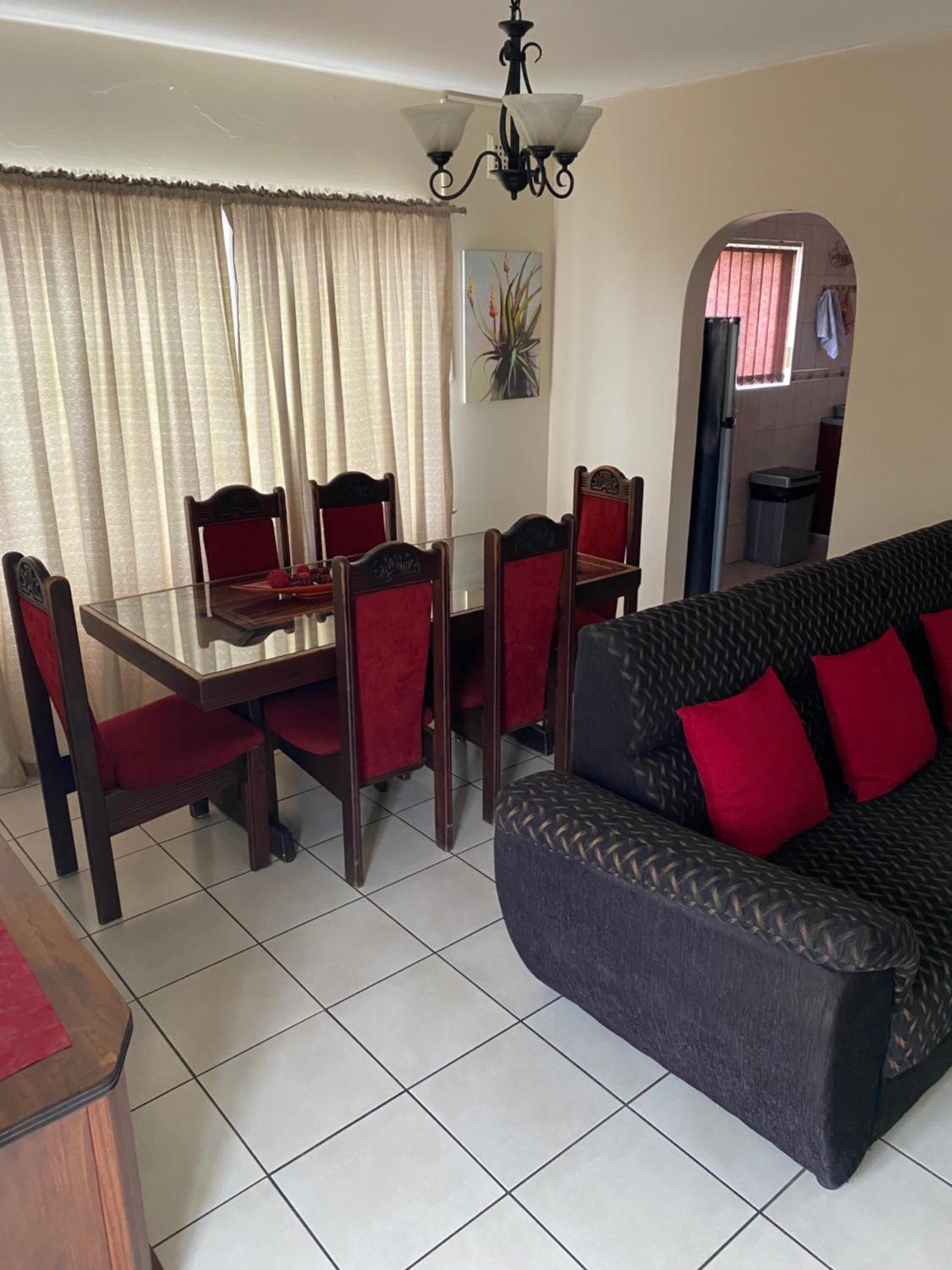 Acquila Guest House