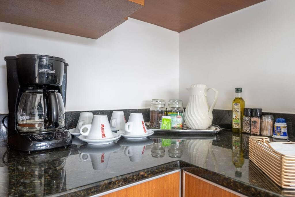 Apt Orquidea in Santa Ana! AC, Wifi, Pool and Gym
