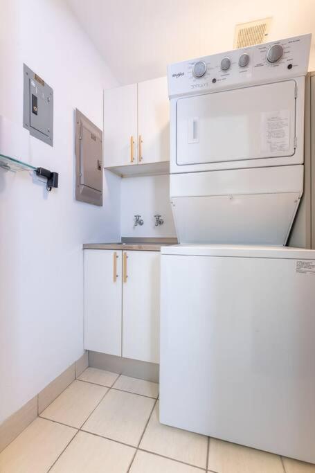 Apt Orquidea in Santa Ana! AC, Wifi, Pool and Gym